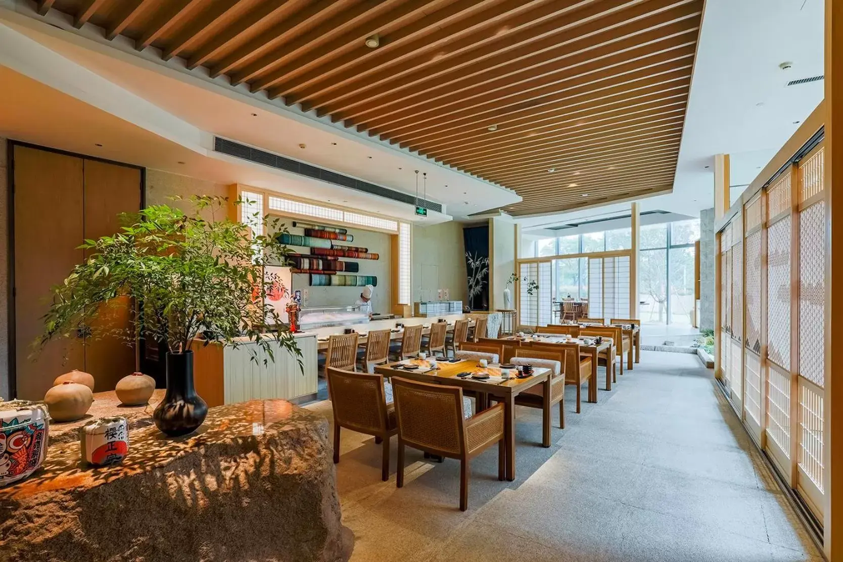 Restaurant/Places to Eat in Pan Pacific Serviced Suites Ningbo