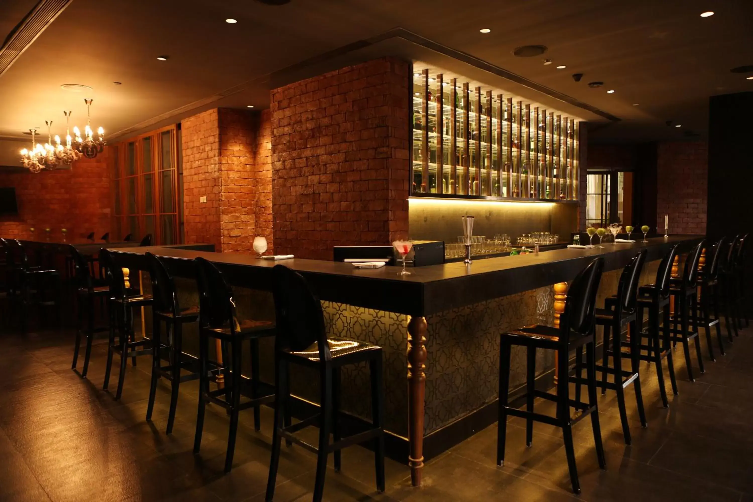 Lounge or bar, Lounge/Bar in Pride Plaza Hotel, Aerocity New Delhi