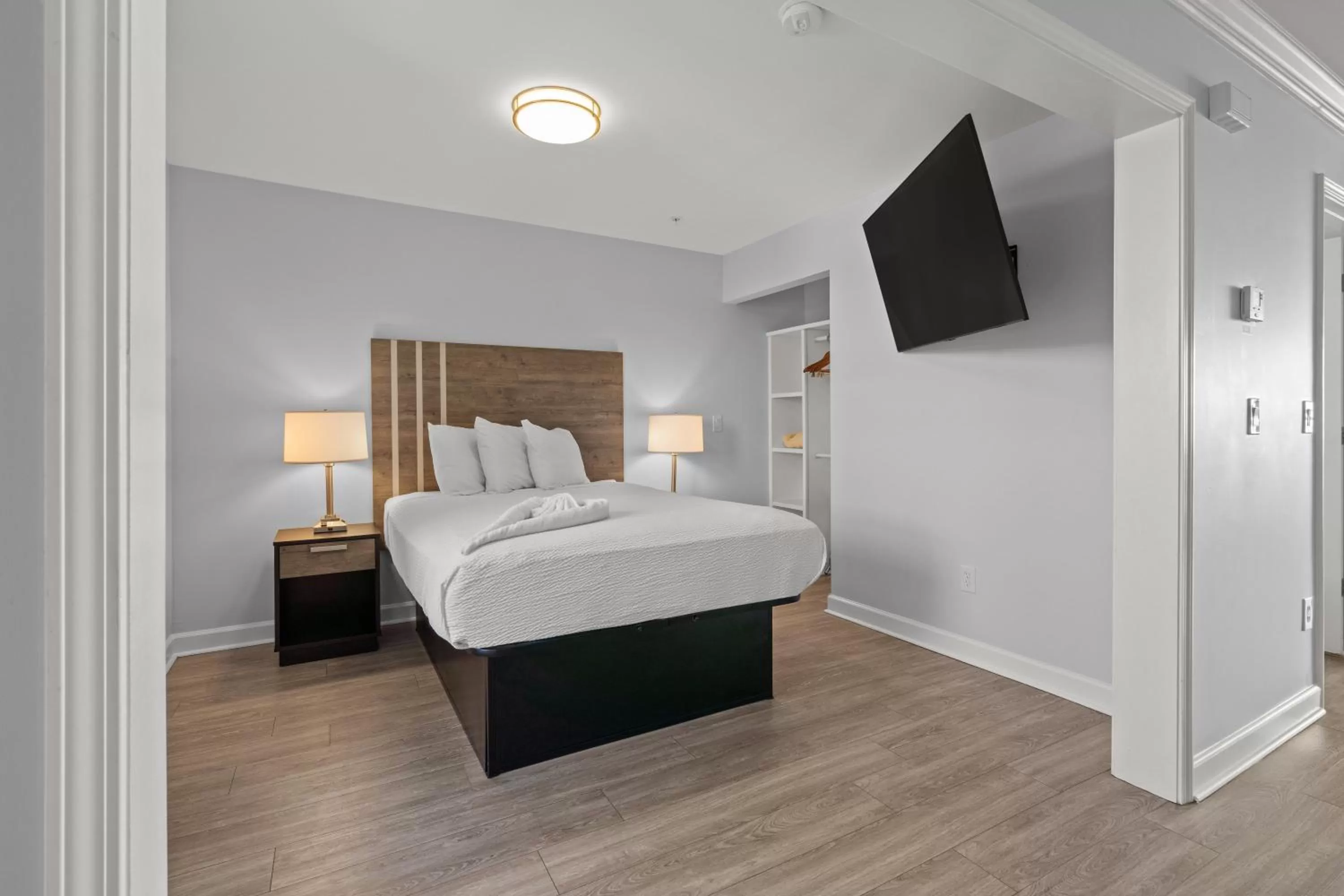 Bed in Ocean Escape Condos