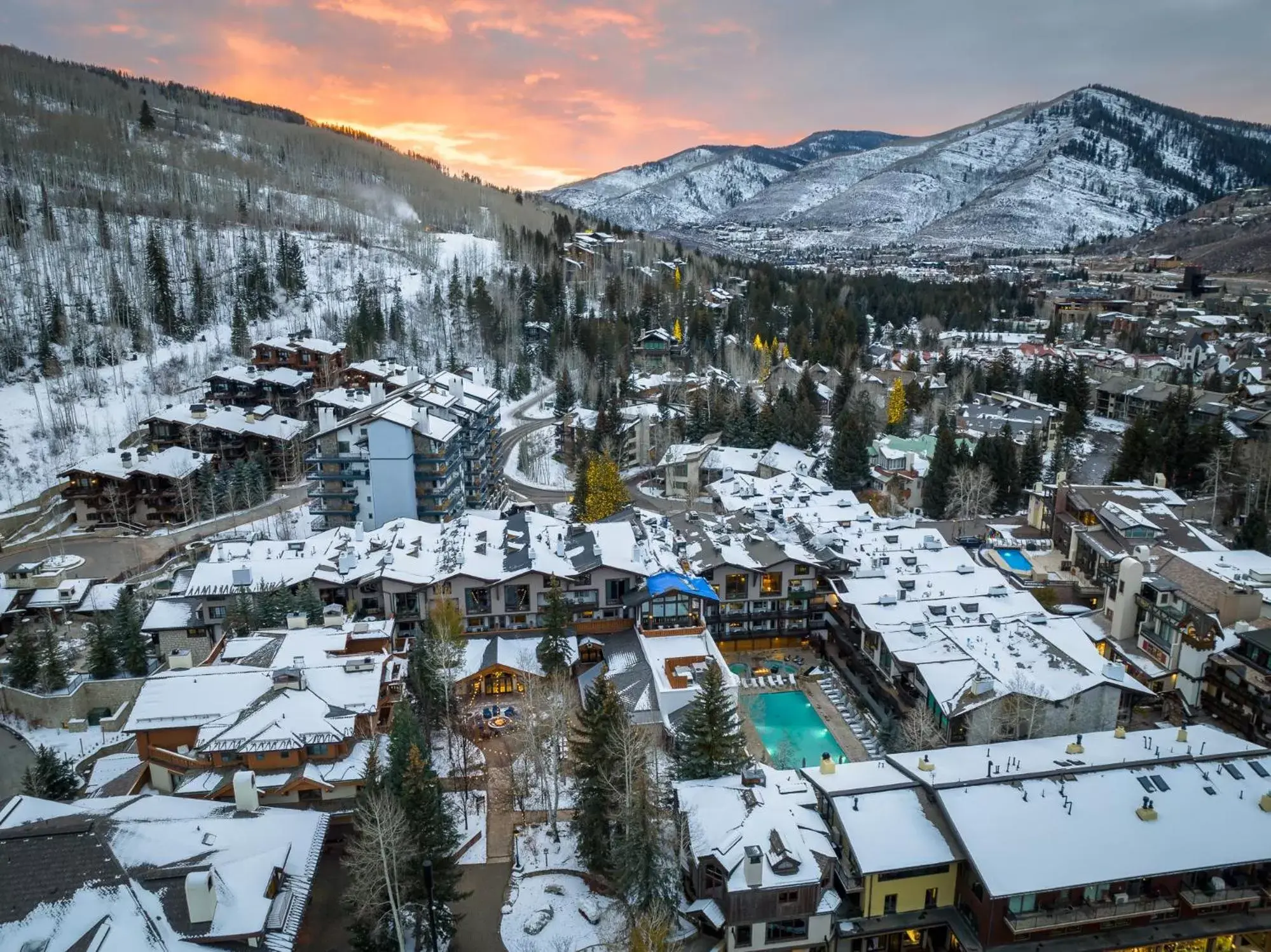 Restaurant/places to eat, Winter in Lodge at Vail Condominiums