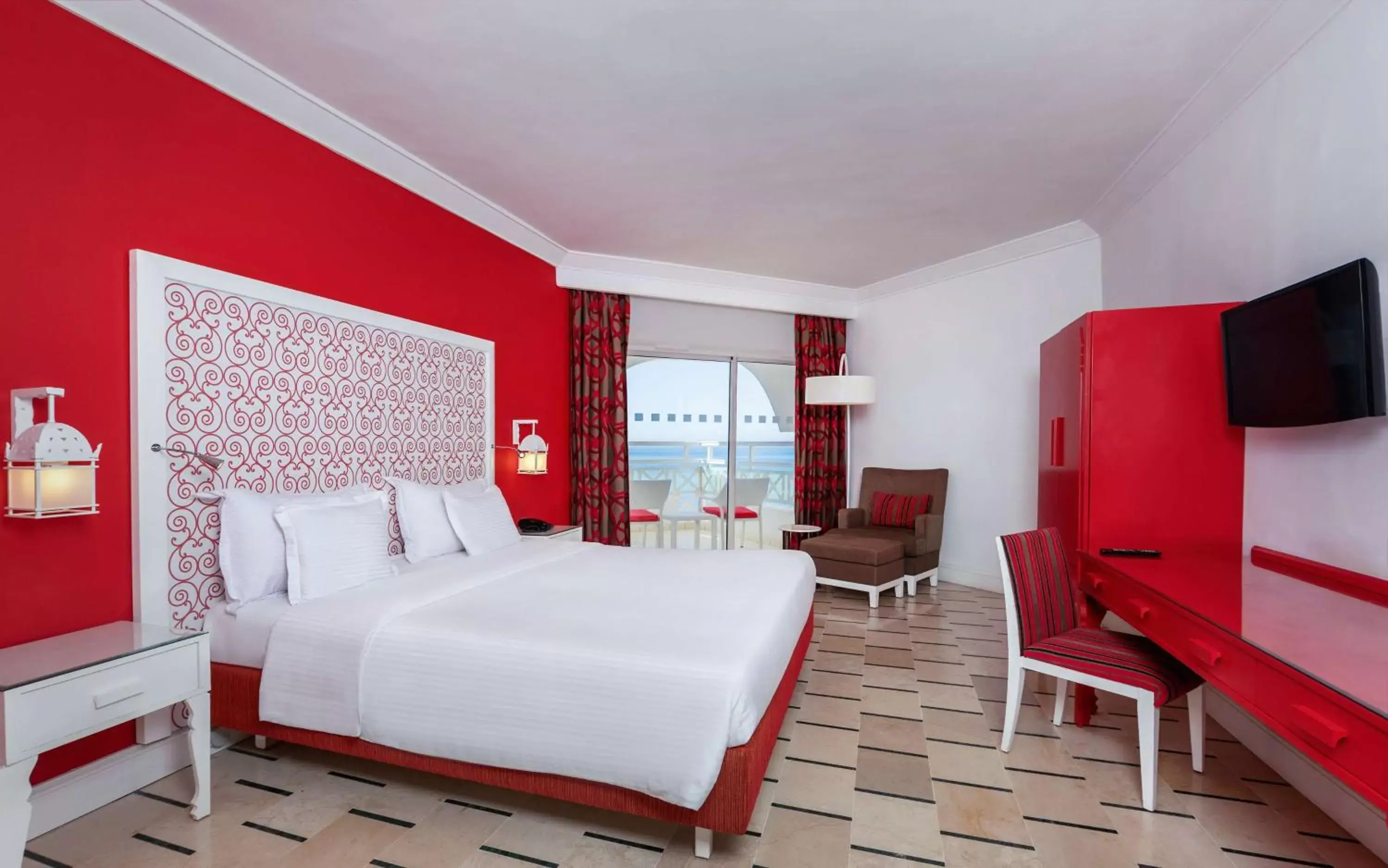 Bedroom in Radisson Blu Resort & Thalasso Hammamet