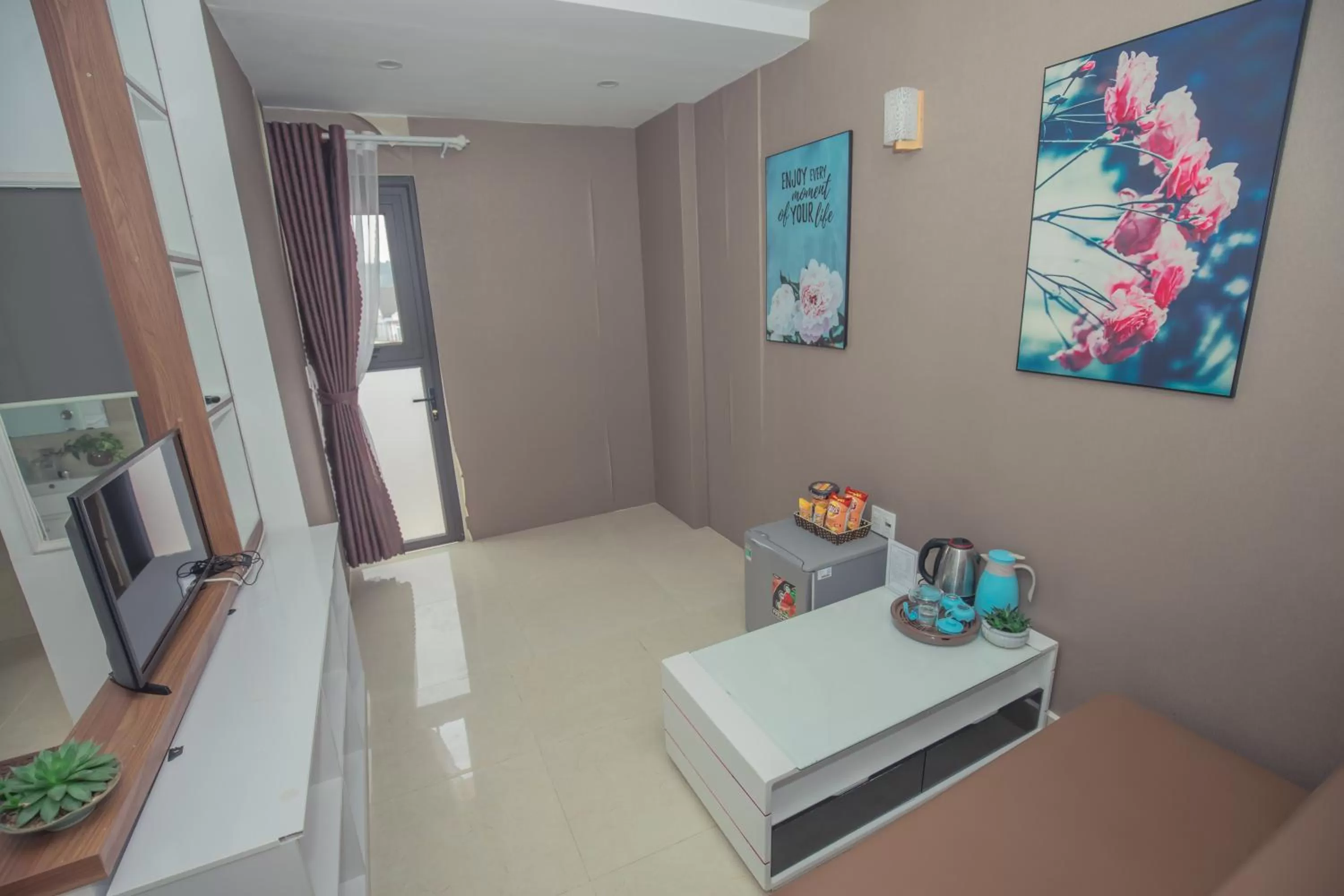 Living room, Bed in Ngàn Phố Studio & Love Hotel