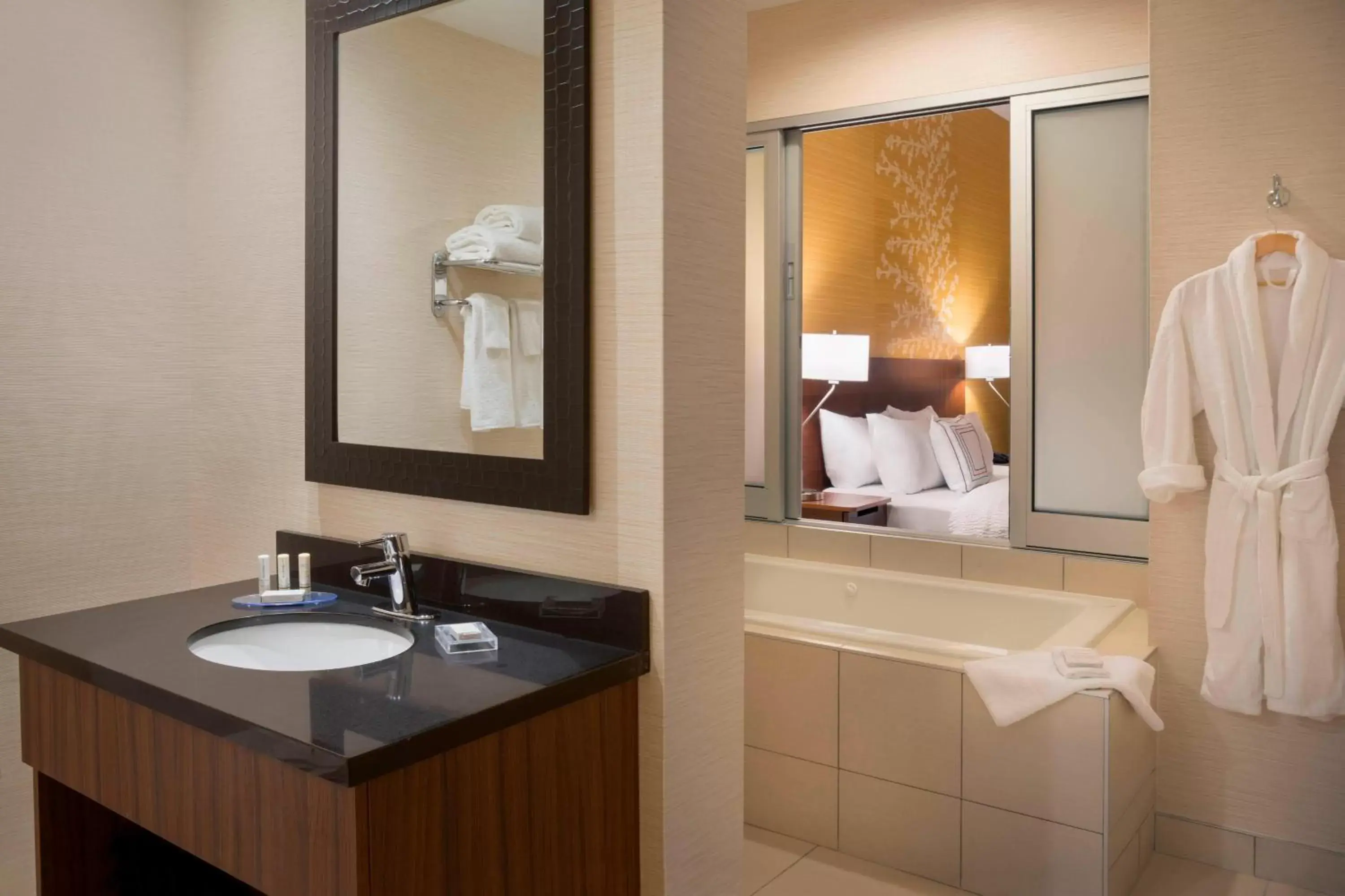 Bathroom in Fairfield Inn & Suites by Marriott Ottawa Kanata