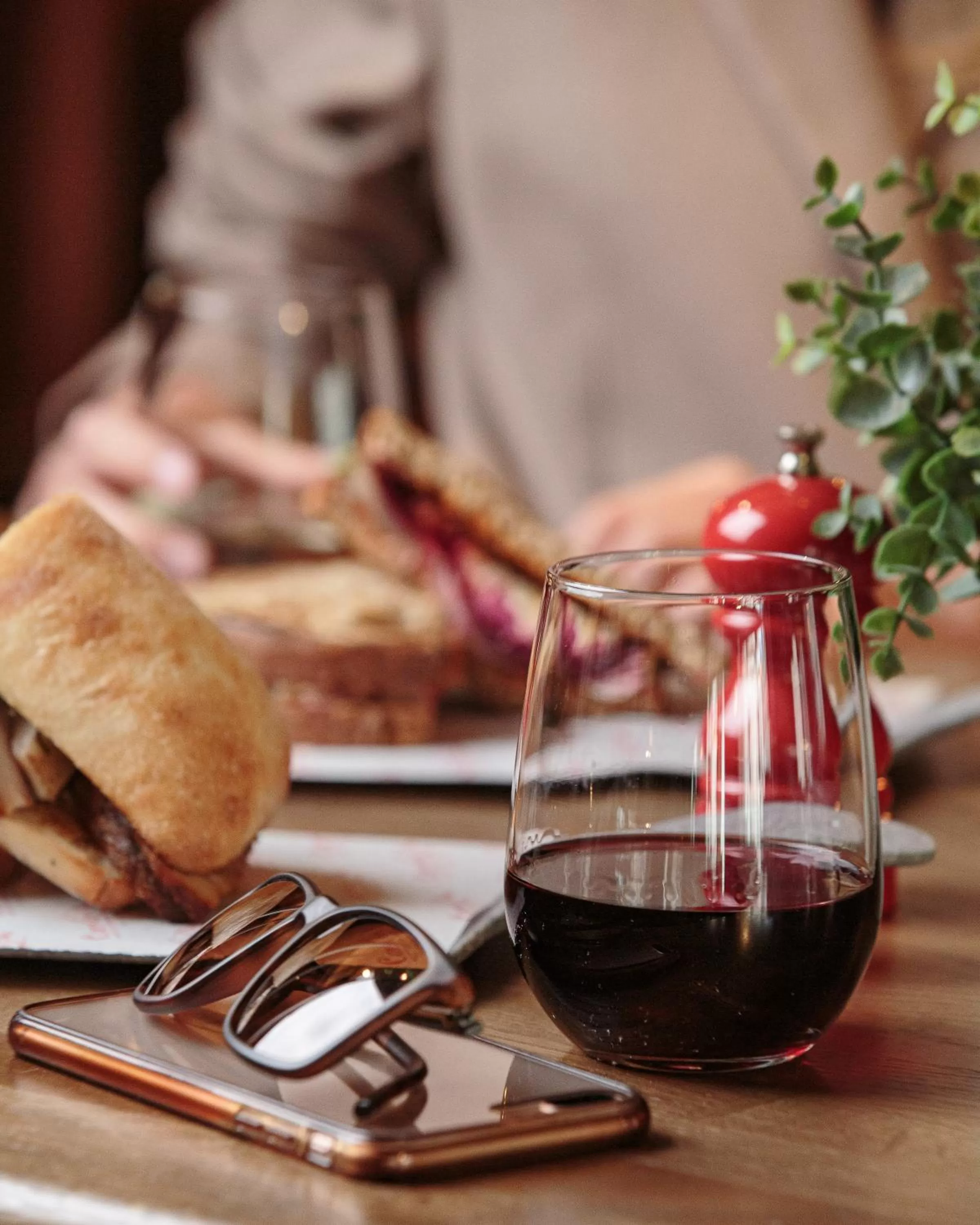 Restaurant/places to eat in Leonardo Royal Hotel London City - Tower of London