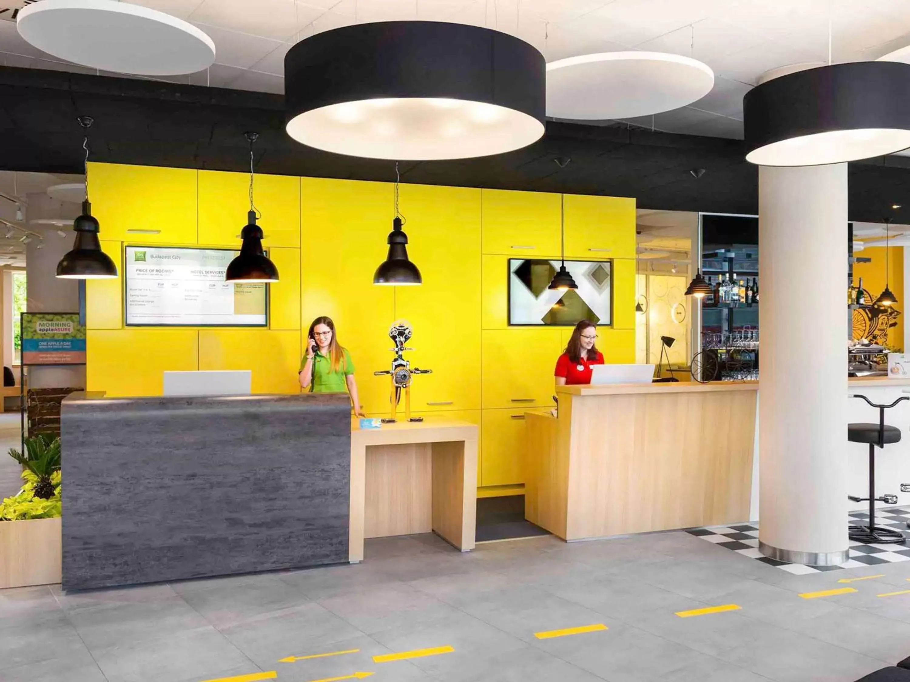 Property building, Lobby/Reception in Ibis Styles Budapest City