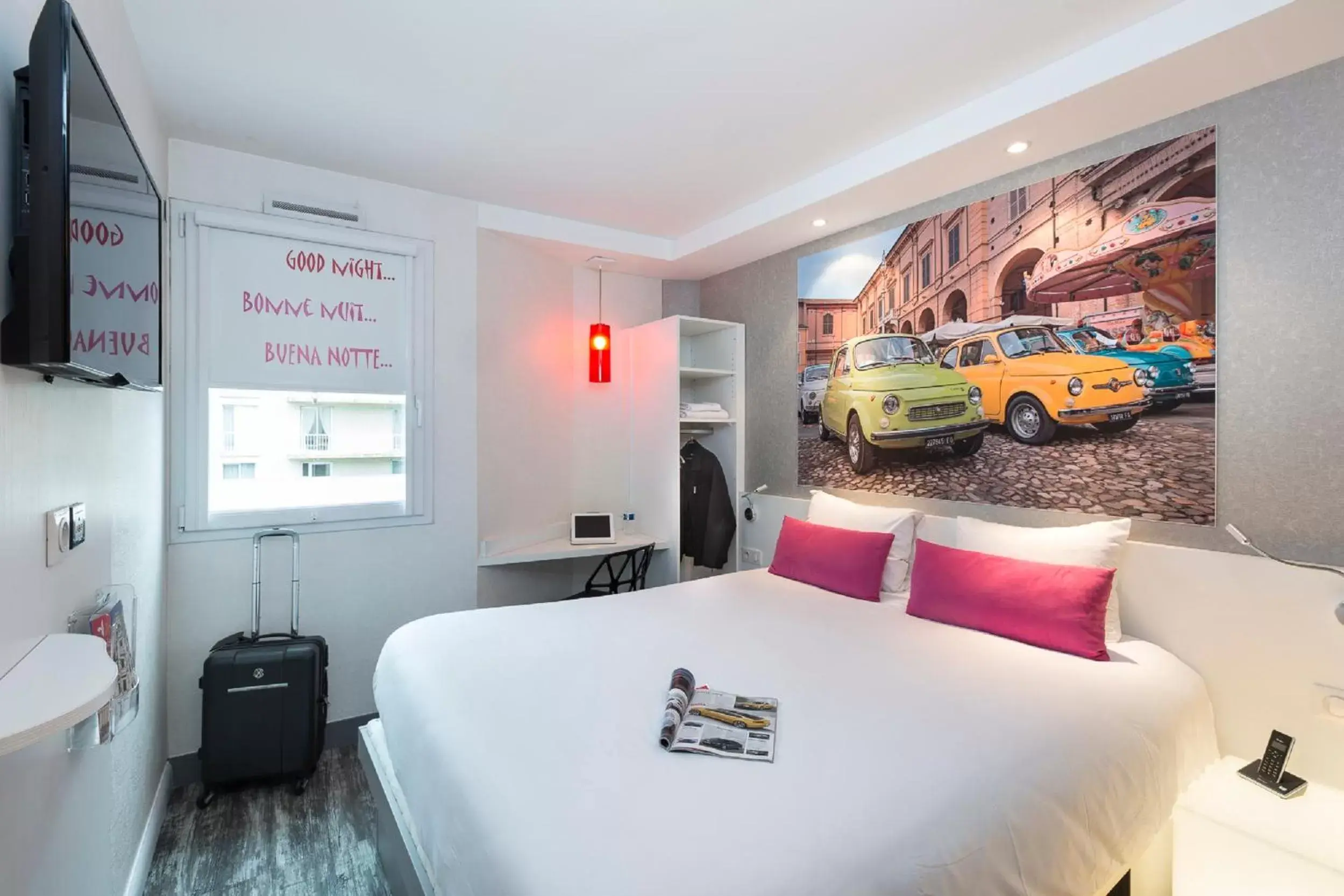 bunk bed, Bed in ibis Styles Blois Centre Gare