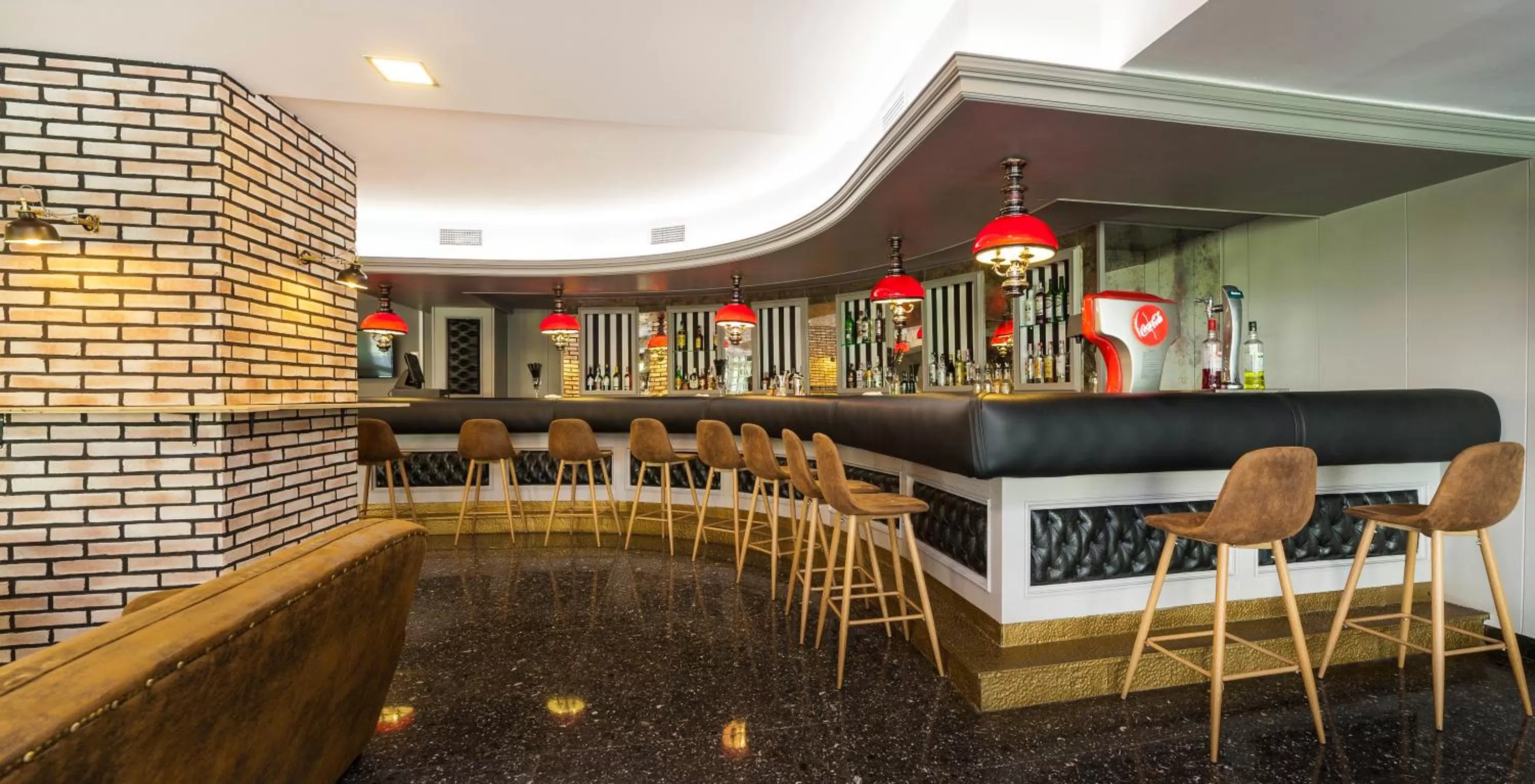 Communal lounge/ TV room in Globales Palmanova