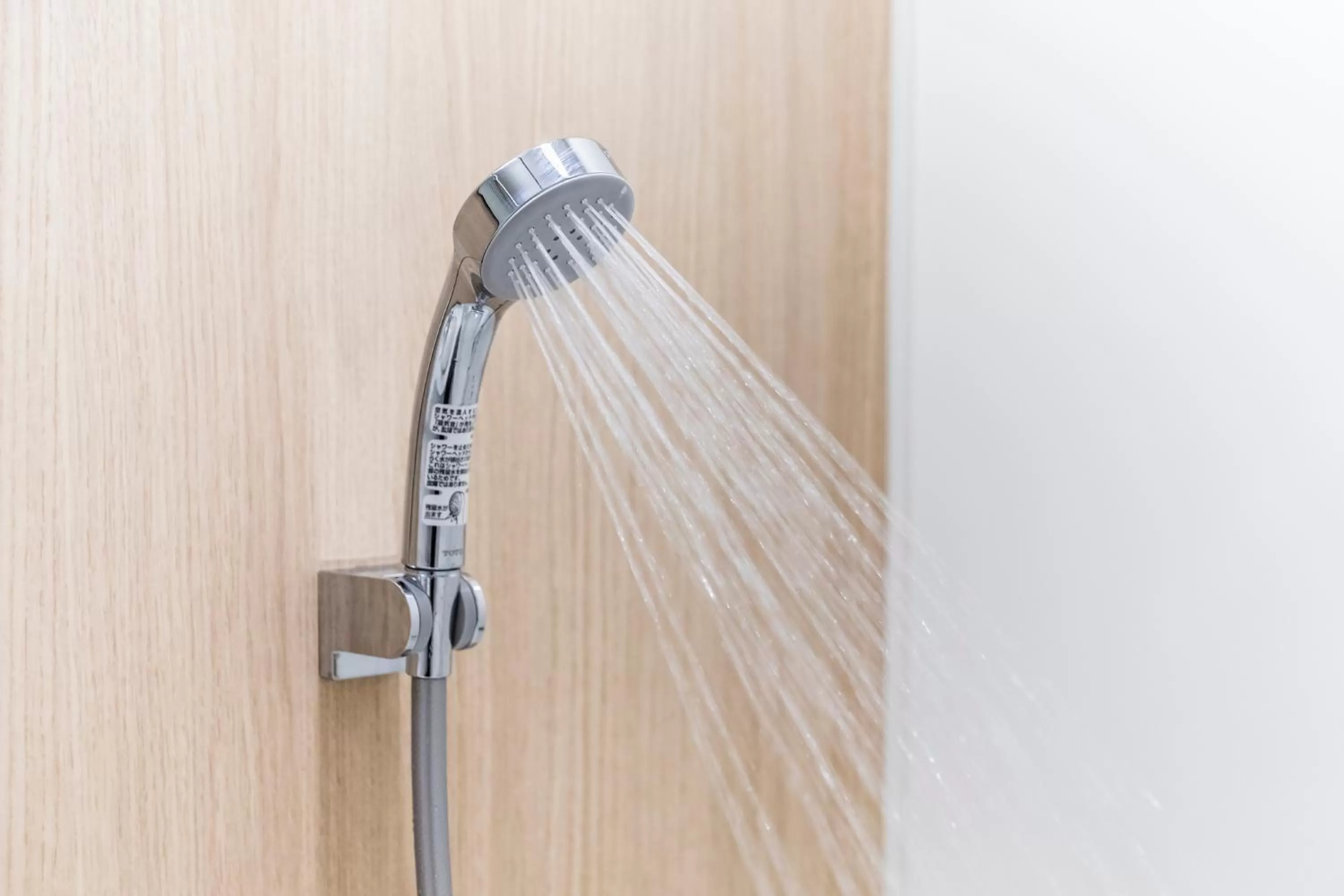 Shower in Shin Osaka Esaka Tokyu REI Hotel