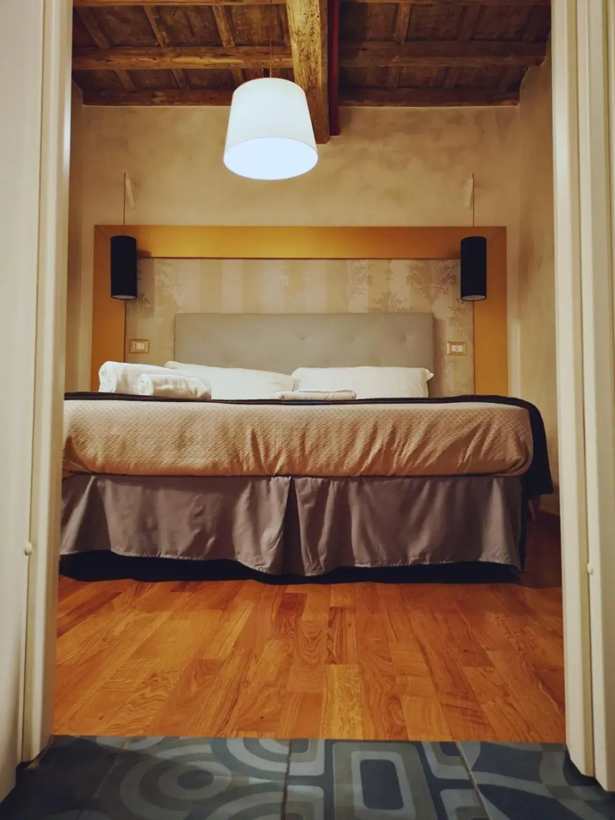 Bedroom, Bed in Dulcis In Pantheon
