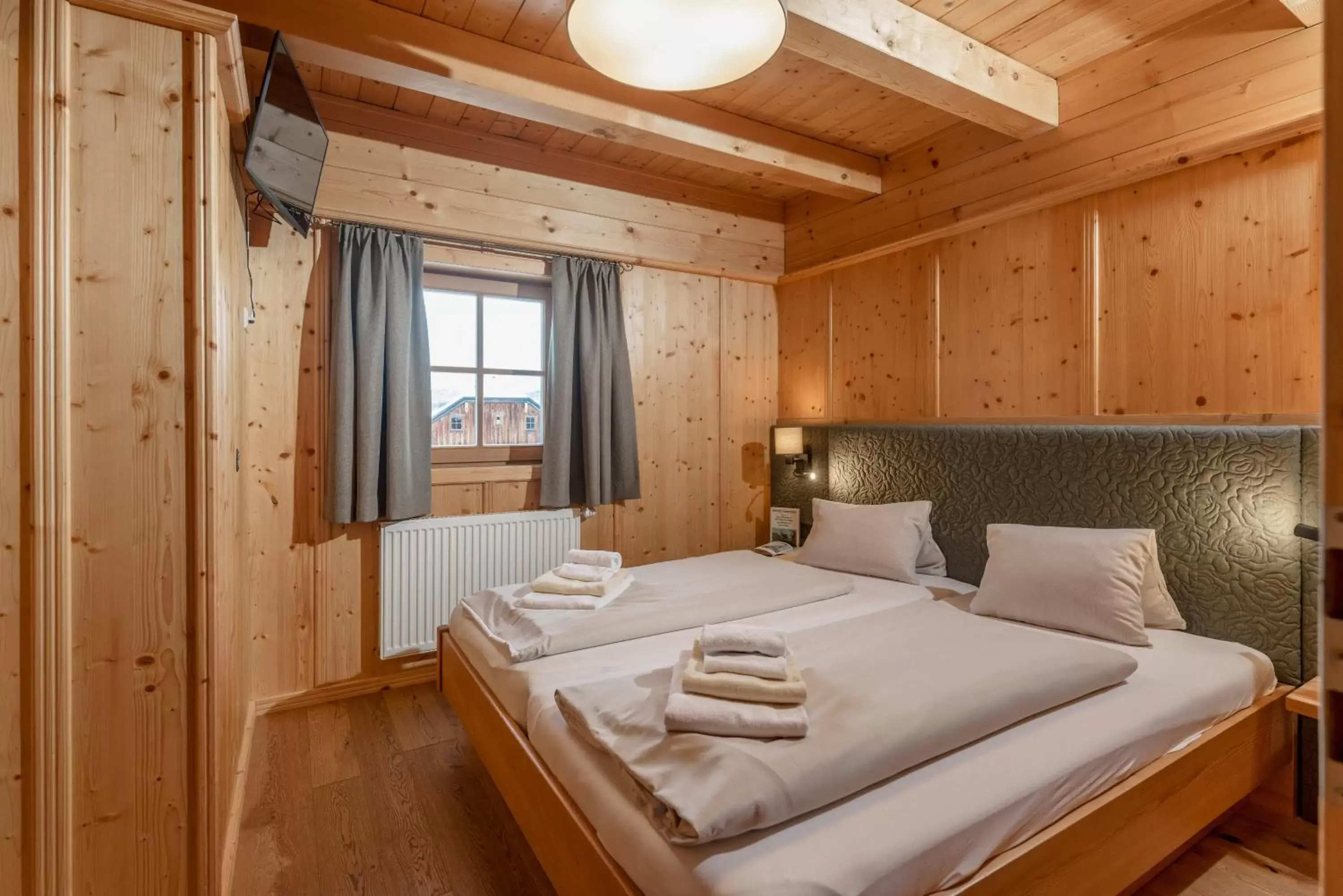 Bedroom, Bed in Almwelt Austria