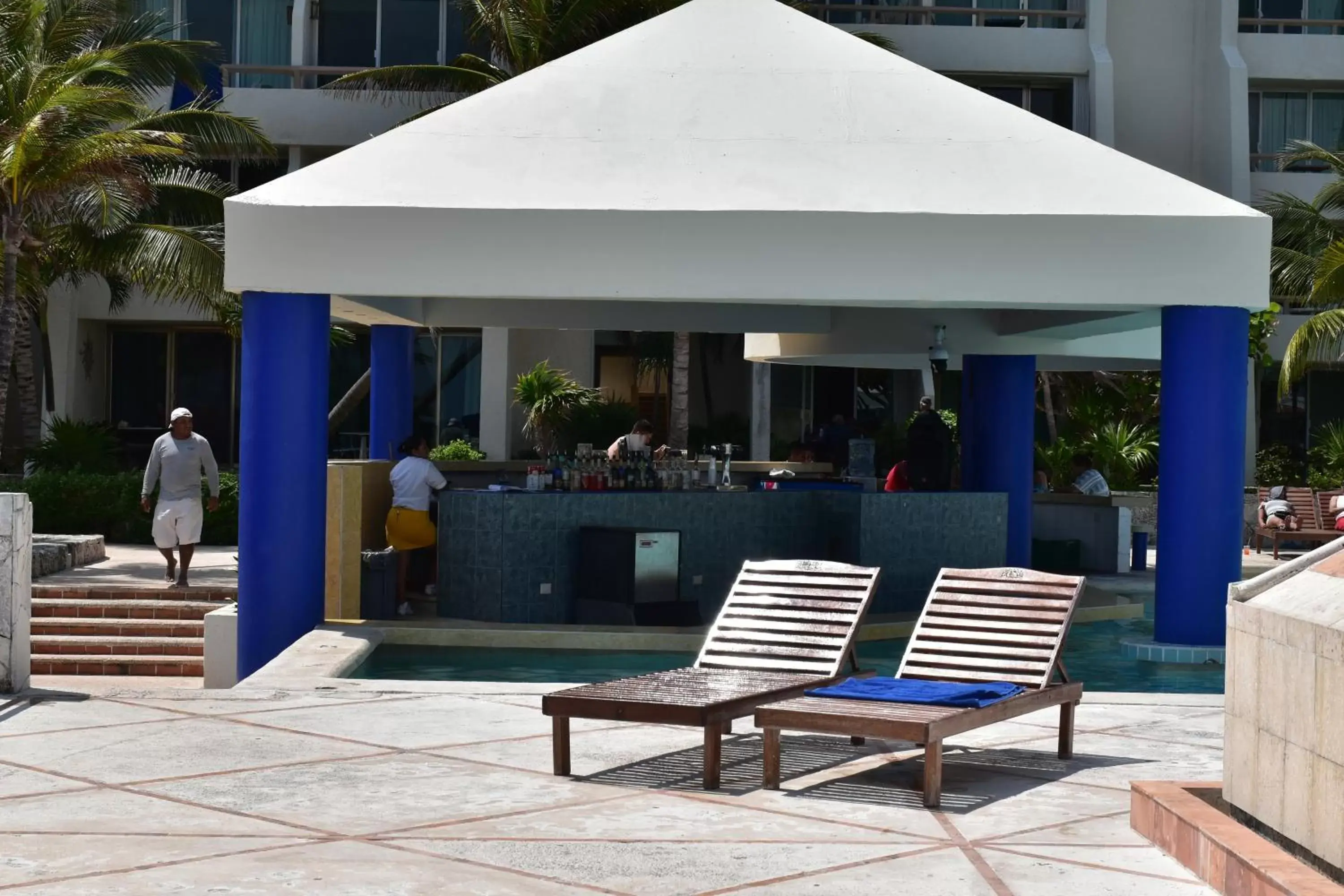 Lounge or bar in Solymar Condo Beach Resort by Casago