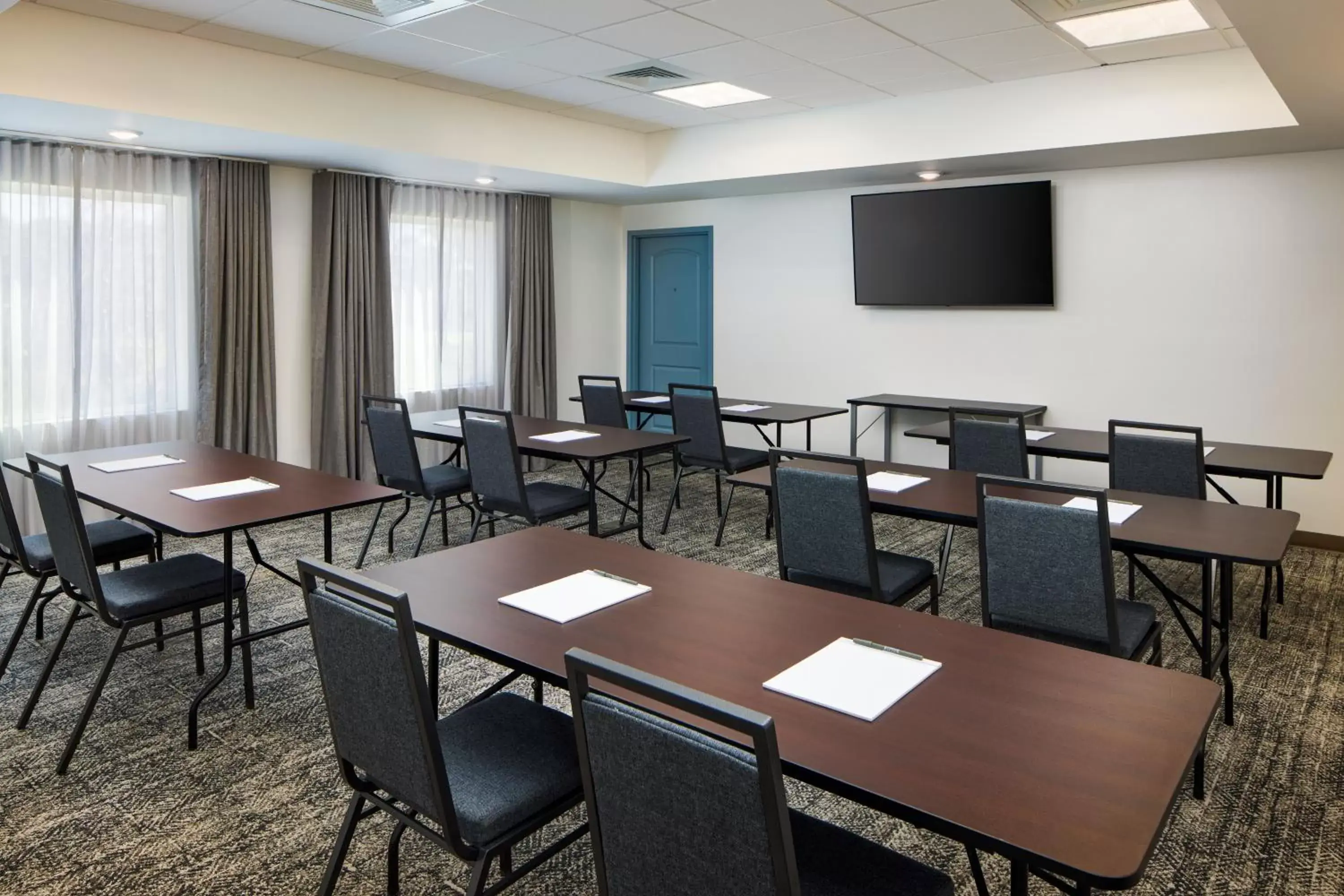 Meeting/conference room in Staybridge Suites - Auburn - University Area, an IHG Hotel