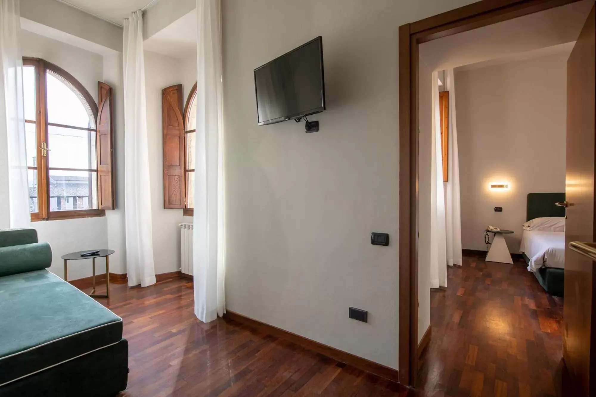 Superior Triple Room in Hotel Gattapone Superior Triple Room in Hotel Gattapone