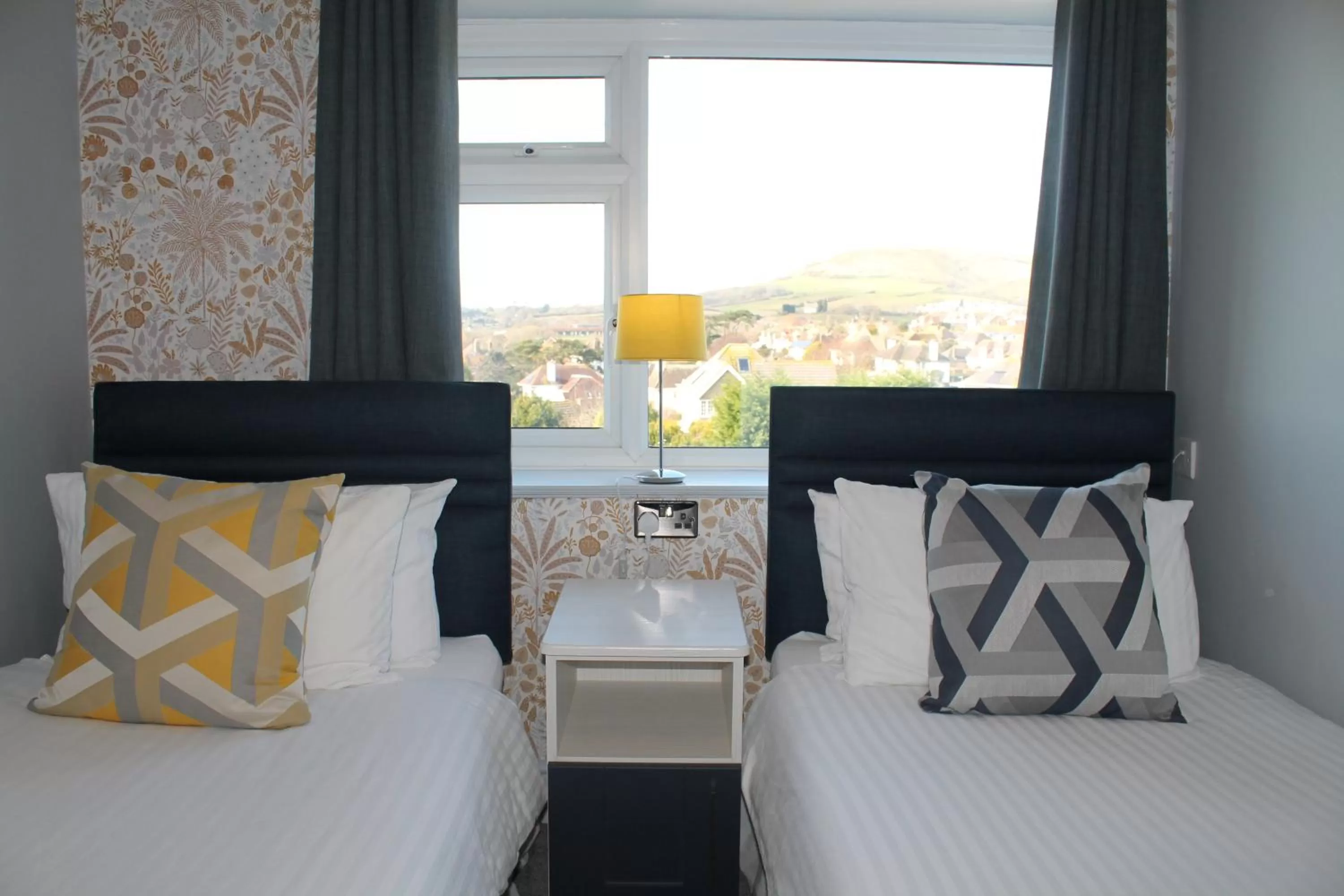 Bedroom, Bed in The Pines Hotel