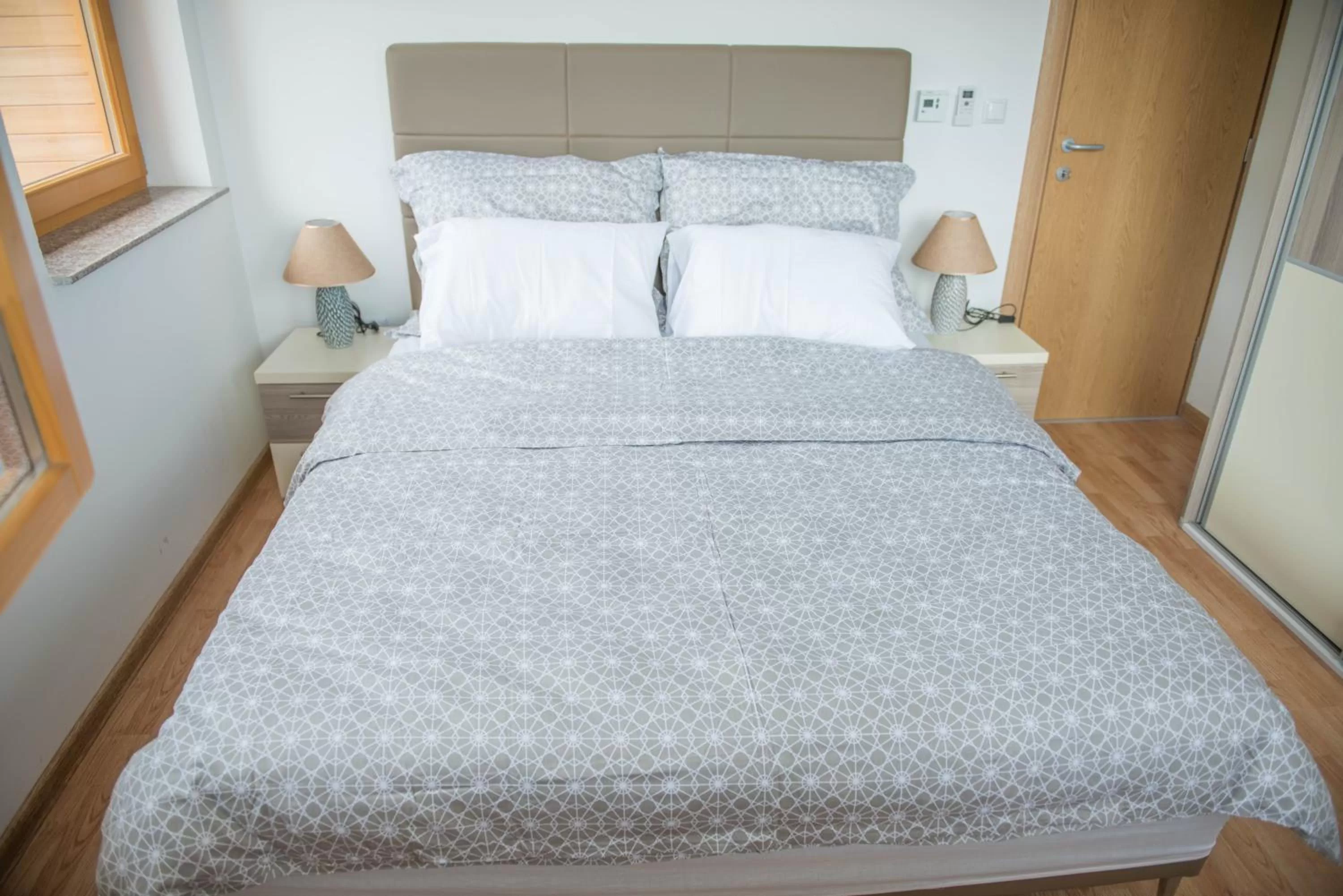 Bed in Leader apartment