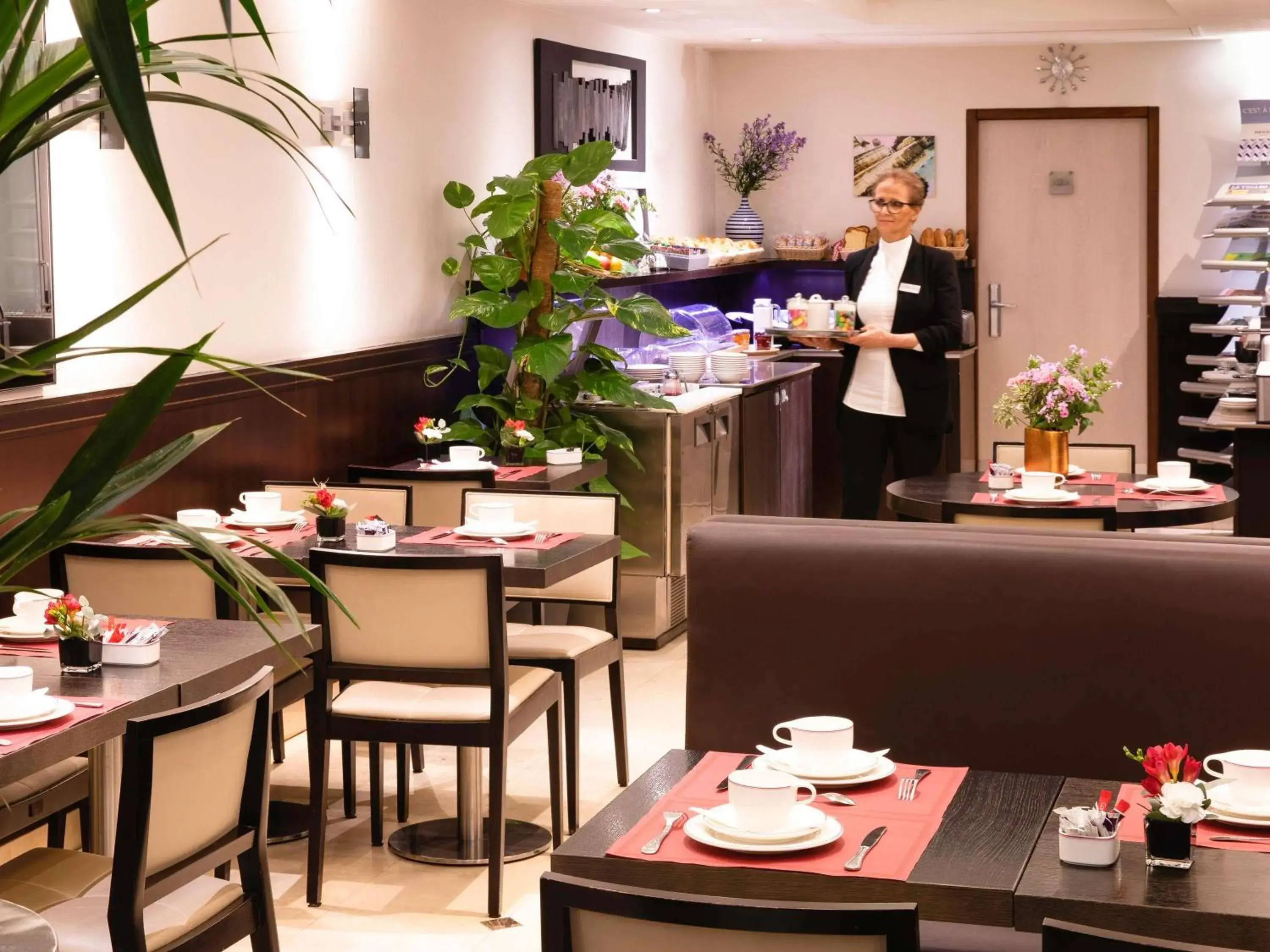 Restaurant/Places to Eat in Mercure Paris La Sorbonne Saint Germain des Pres Hotel