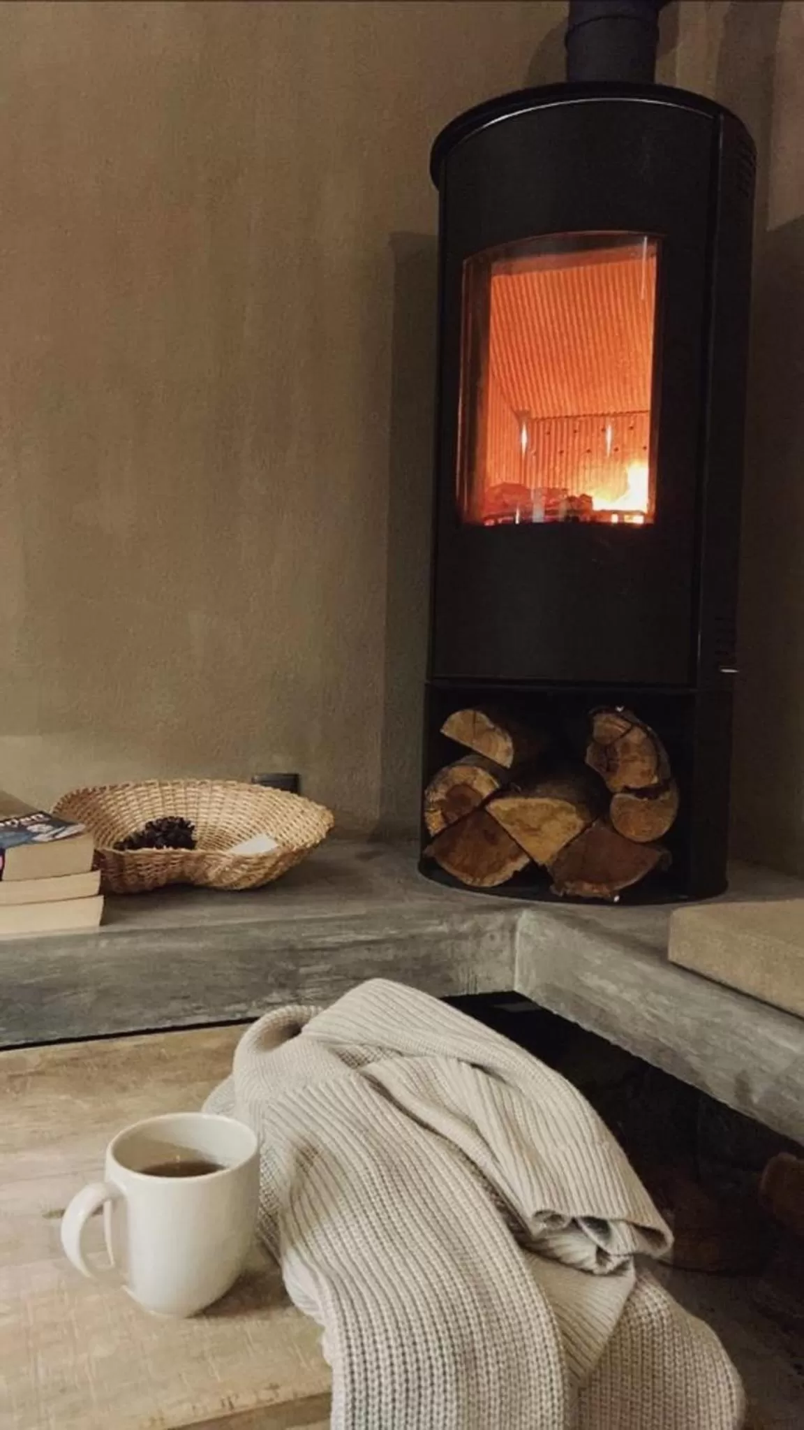 Living room in Azenhas do Mar Valley House