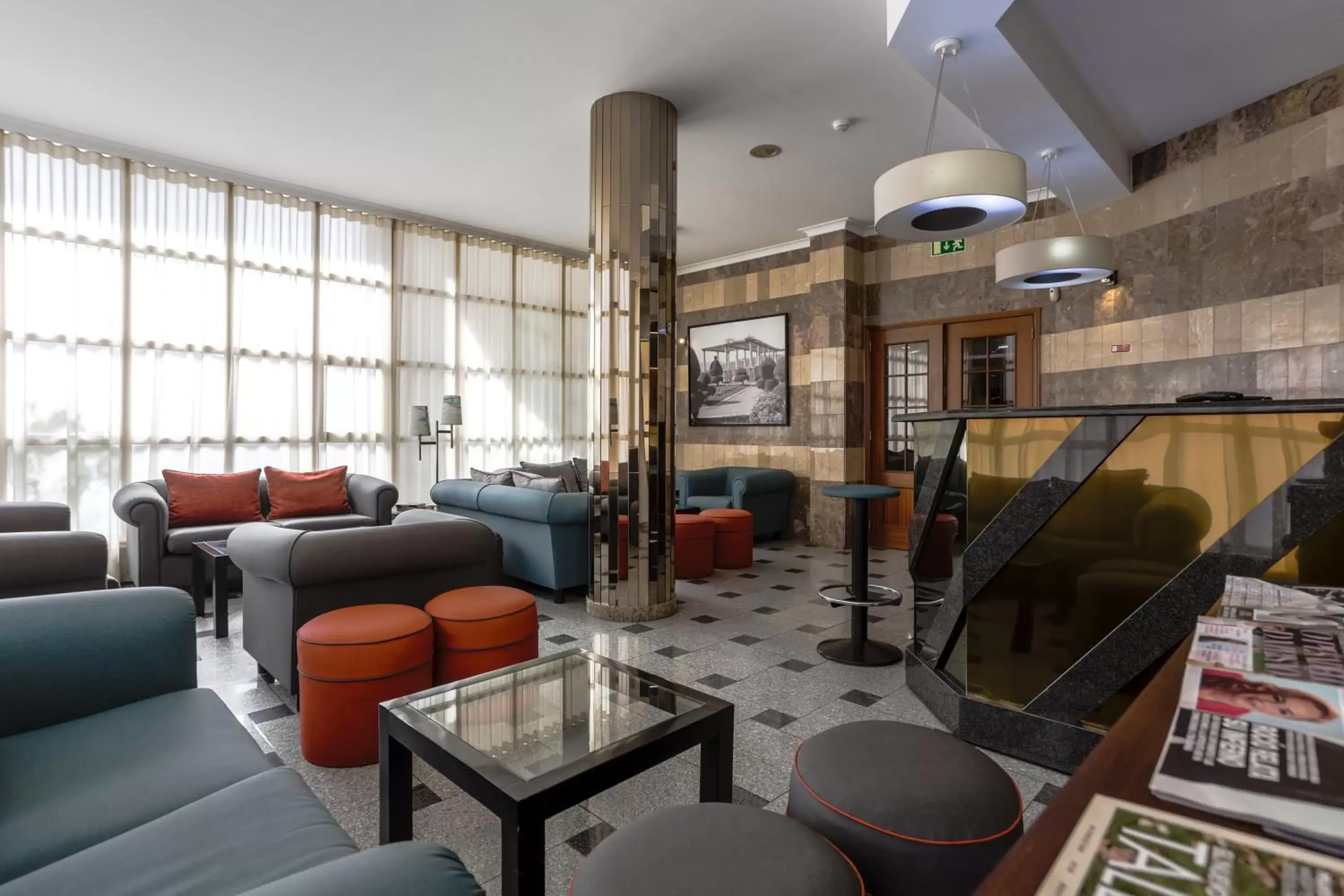 Lounge or bar in Hotel Arangues