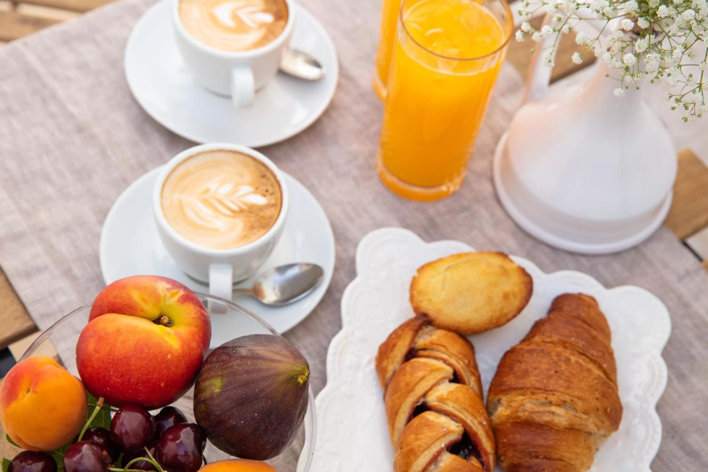 Food and drinks, Breakfast in Trulli Magheia