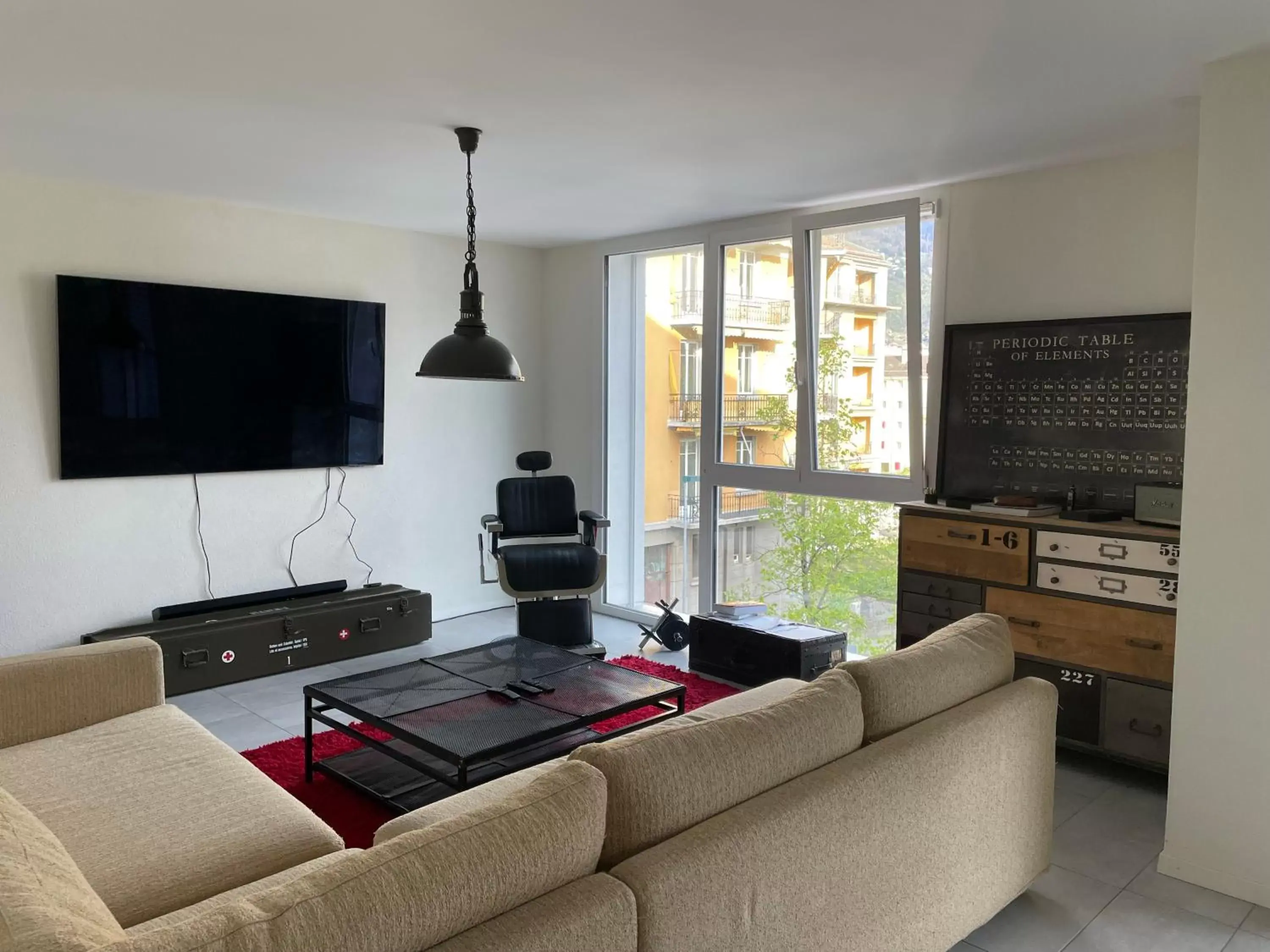 Communal lounge/ TV room, Seating Area in Chambre double Montreux