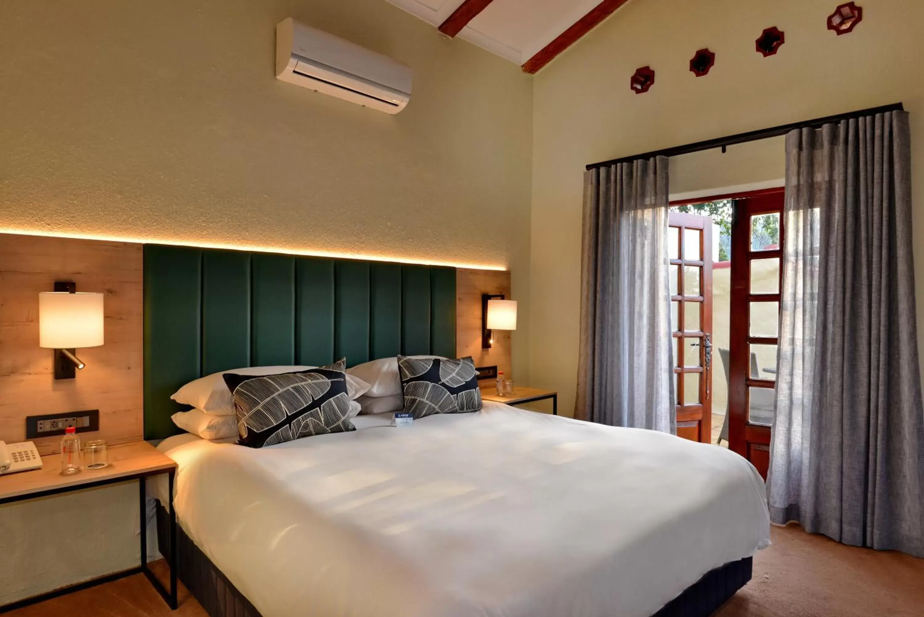 Bed in ANEW Resort Hazyview Kruger Park Bed in ANEW Resort Hazyview Kruger Park