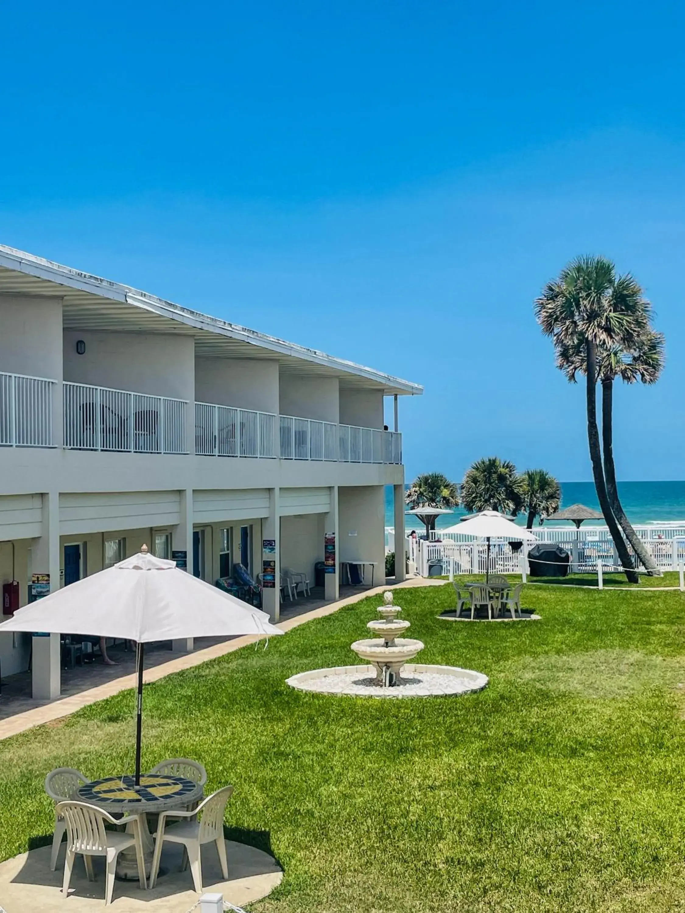 Property Building in Ocean Court Beachfront Hotel