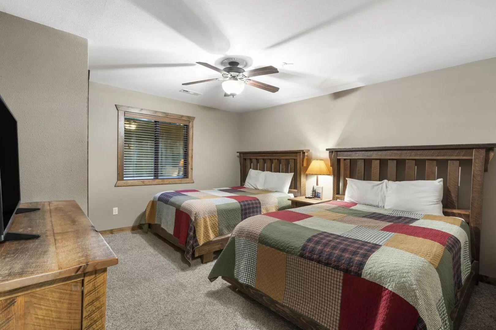 Bedroom, Bed in Table Rock Resorts at Indian Point