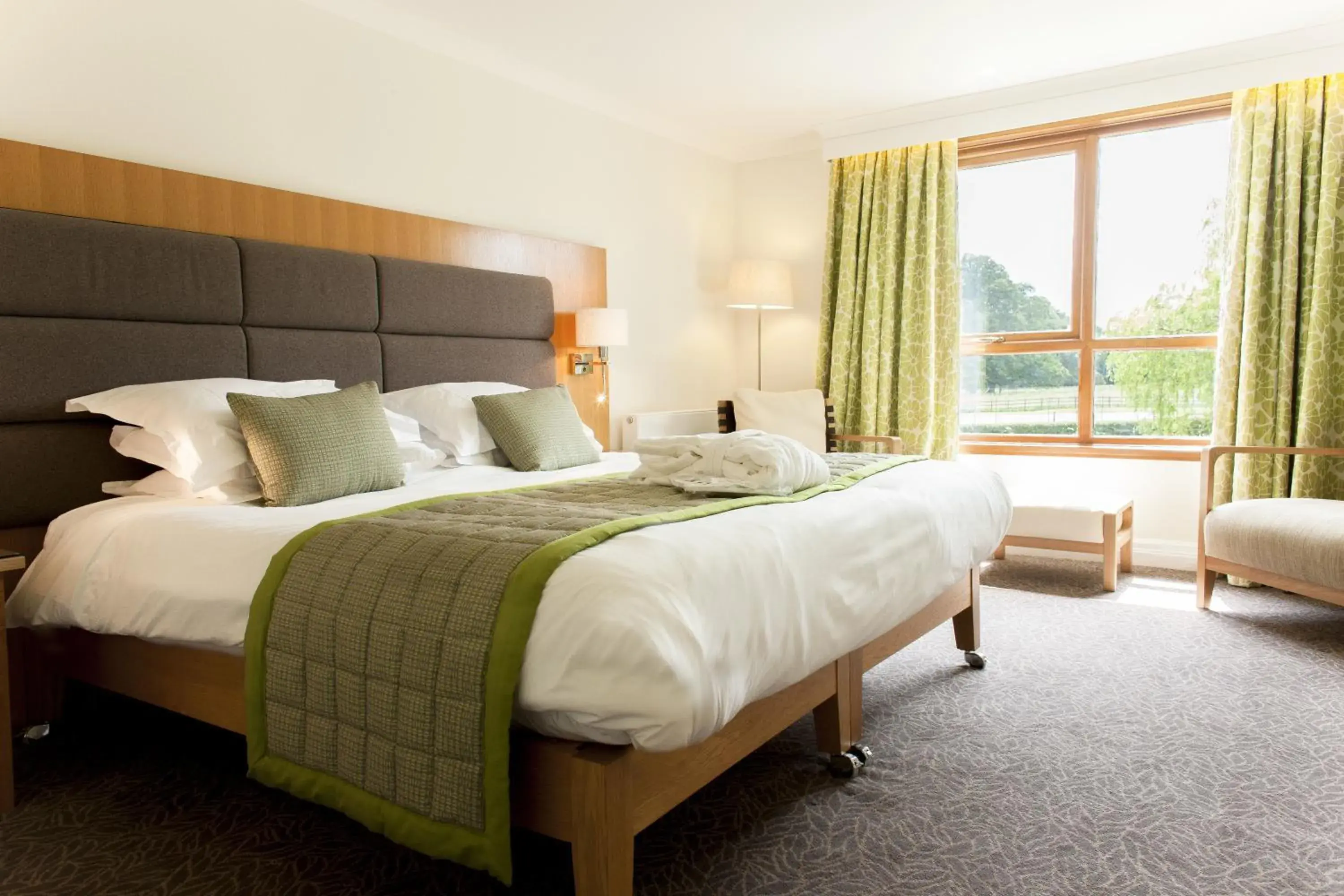 Day, Bed in Champneys Forest Mere