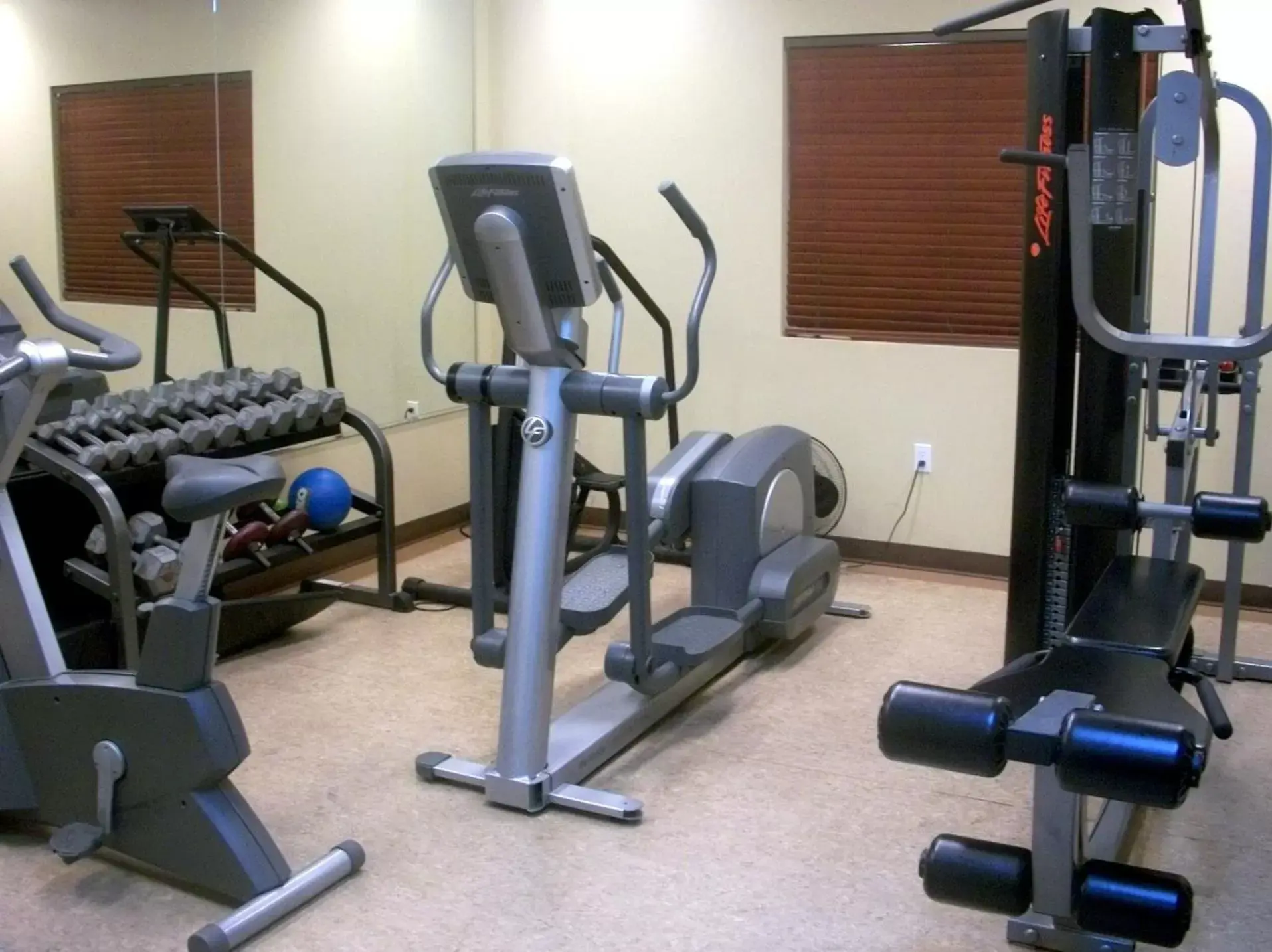 Fitness centre/facilities, Fitness Center/Facilities in Clearwater Suite Hotel