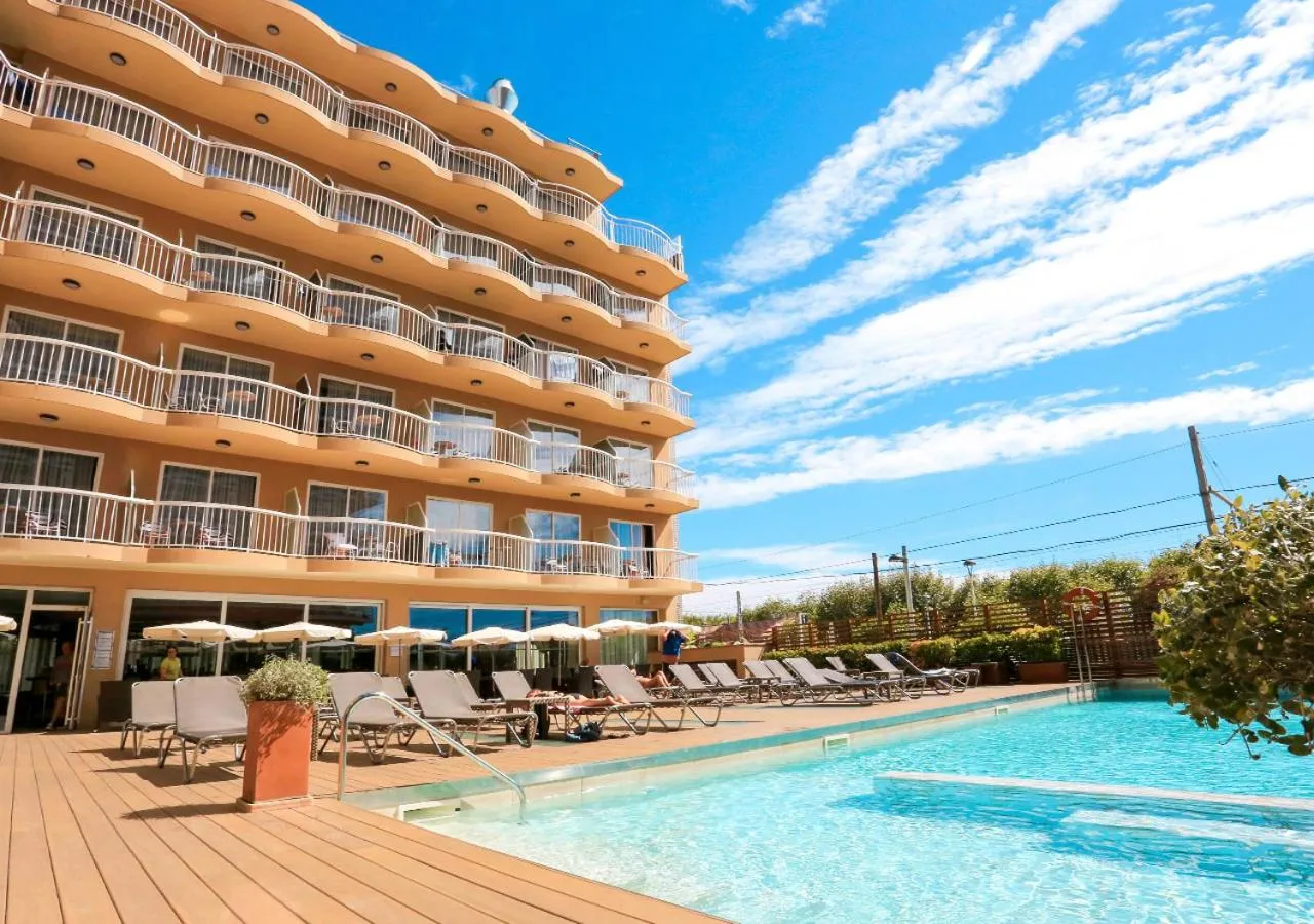 Property building in KAKTUS Hotel Volga