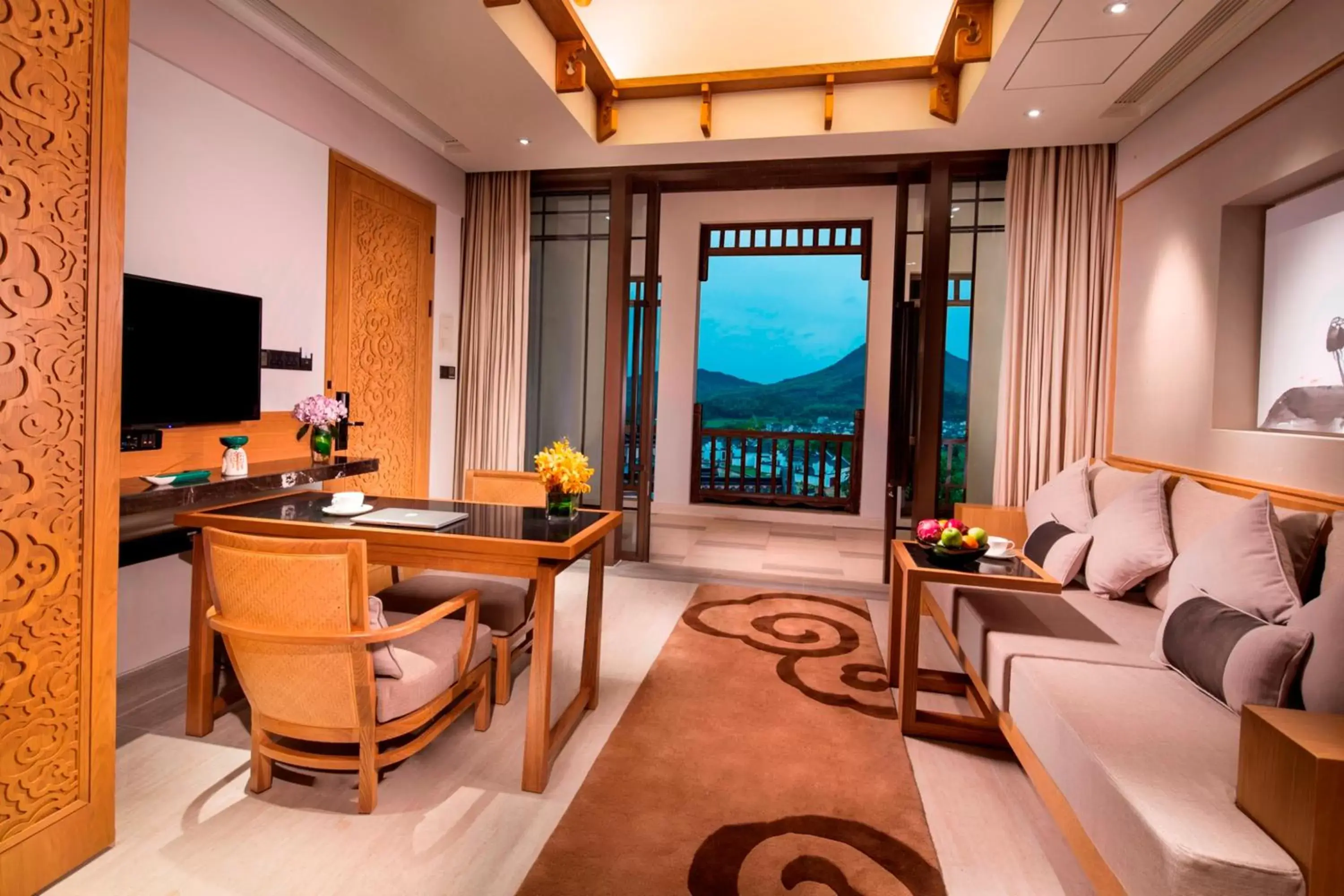 Living room, Seating Area in Banyan Tree Hotel Huangshan-The Ancient Charm of Huizhou, a Paradise