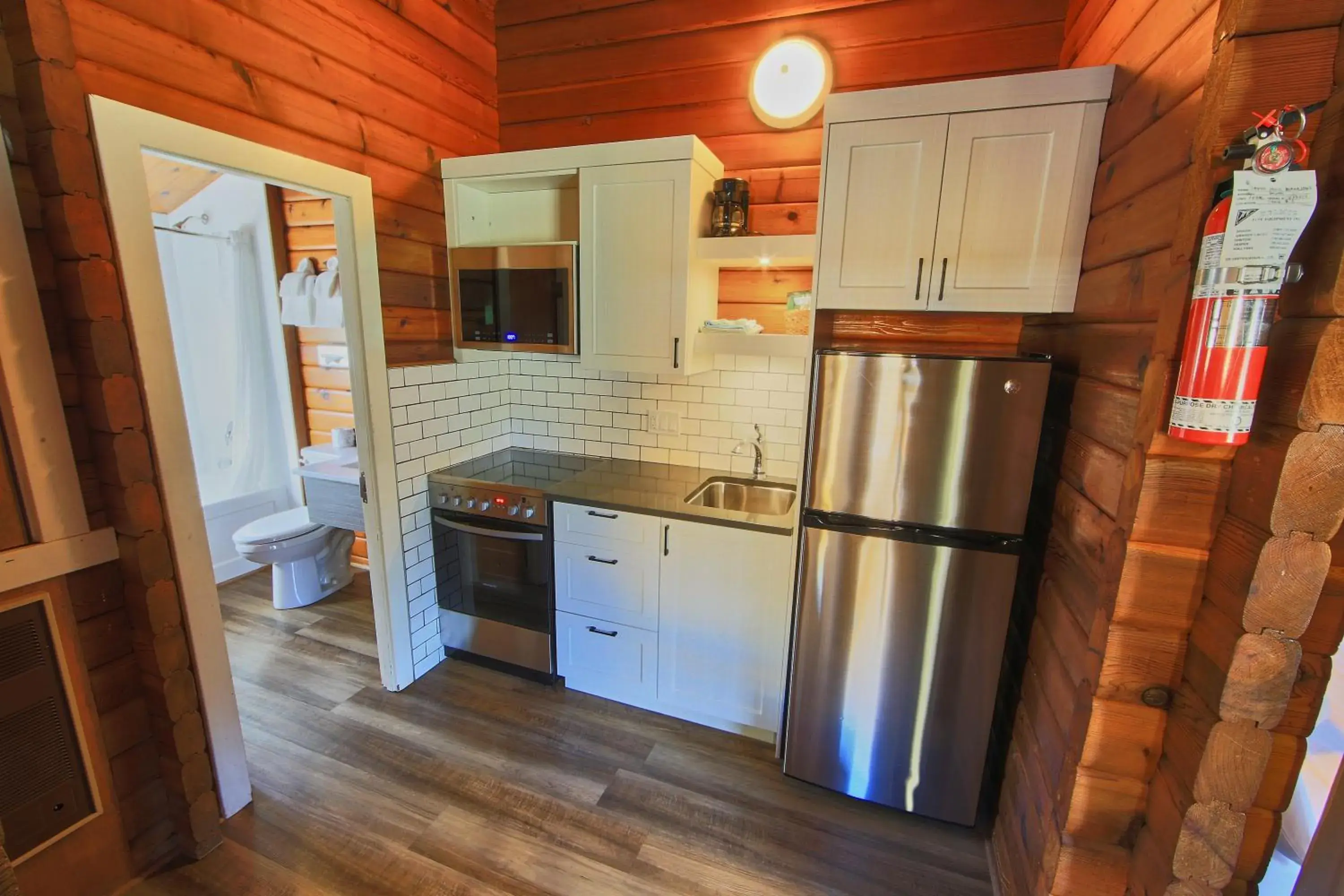 Kitchen or kitchenette, Kitchen/Kitchenette in Jasper House Bungalows