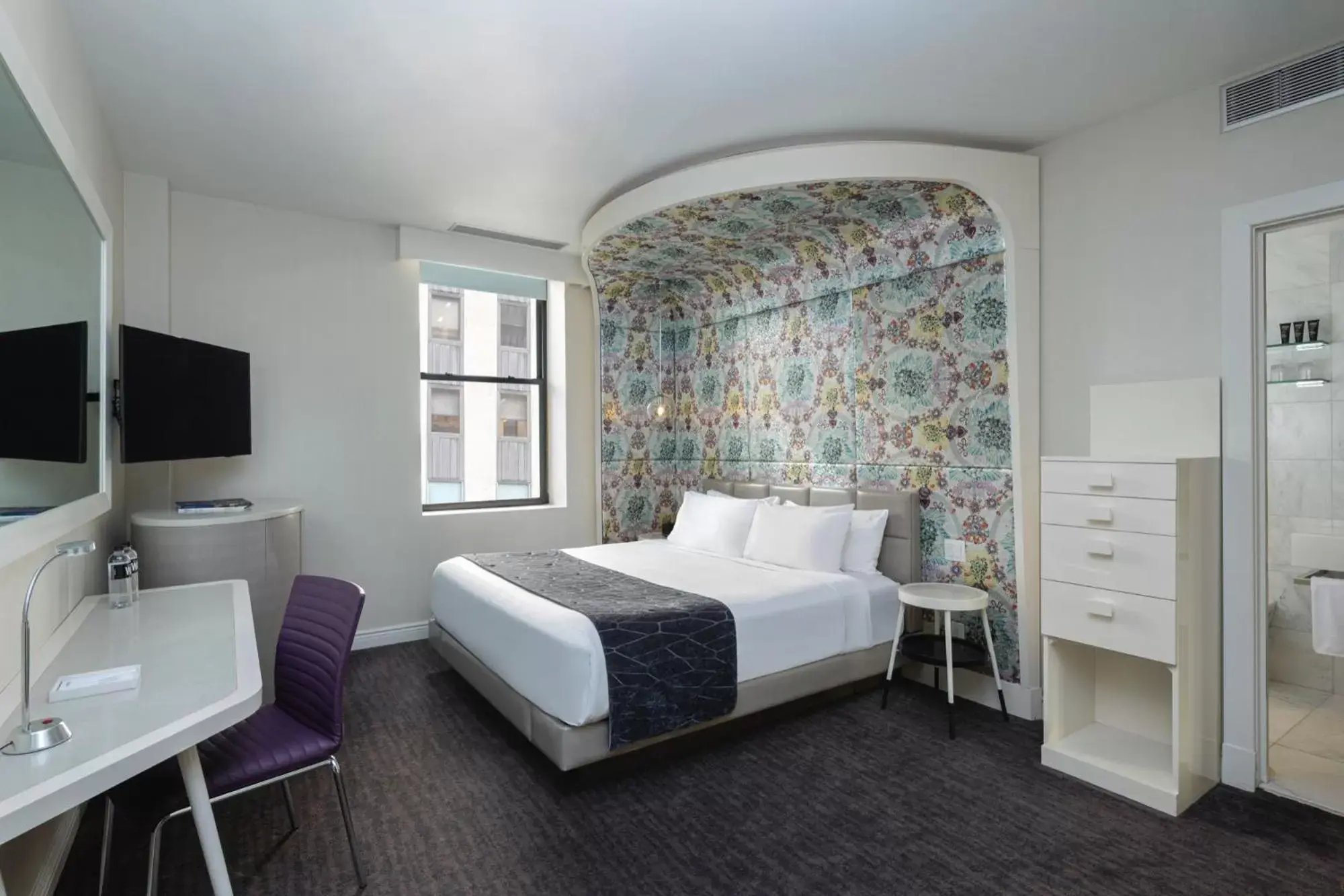 Bed in Dream Midtown, Part Of Hyatt