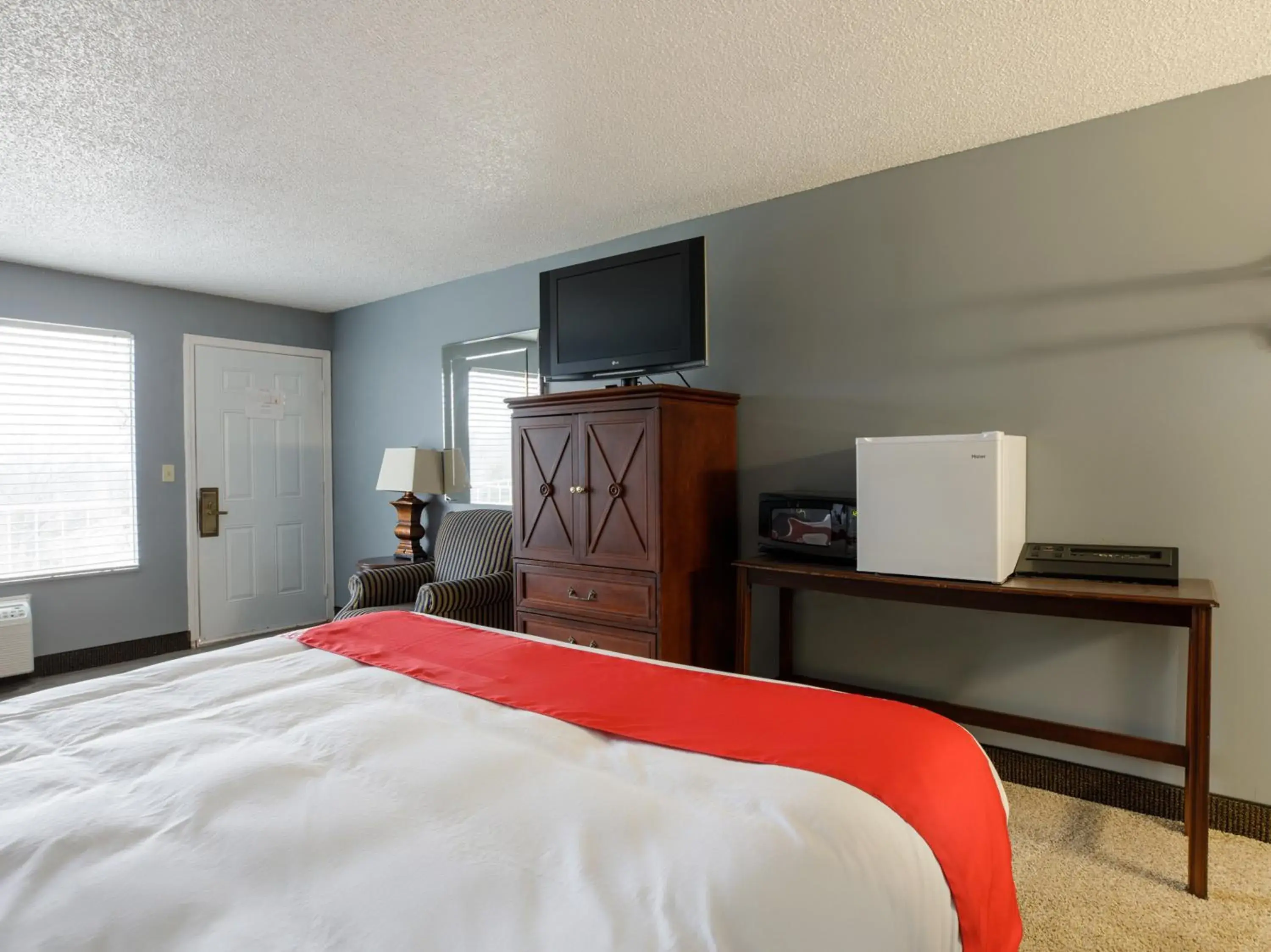 Bedroom, Bed in OYO Hotel Branson MO-165