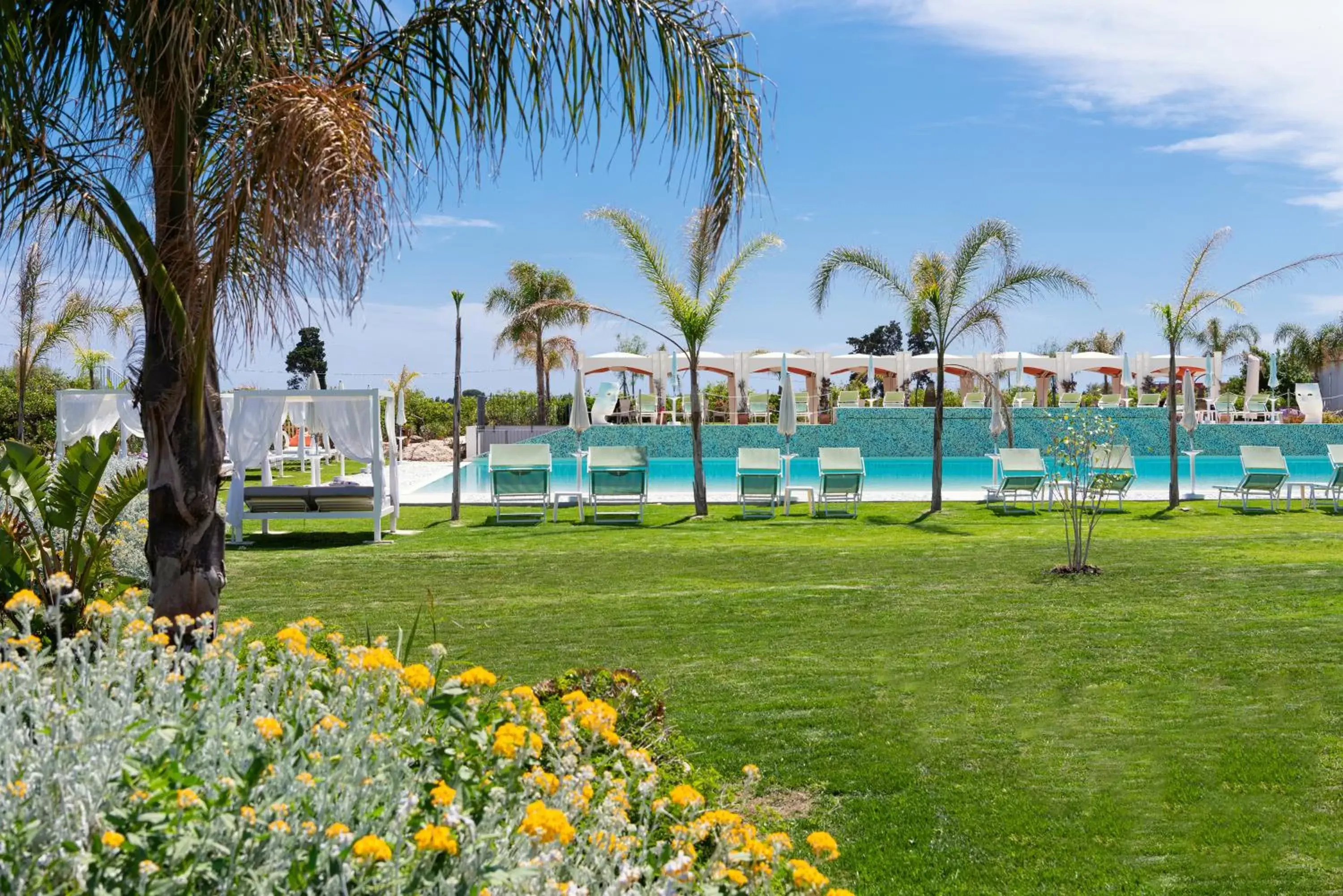 Garden view, Swimming Pool in Wellness Spa Hotel Principe Fitalia