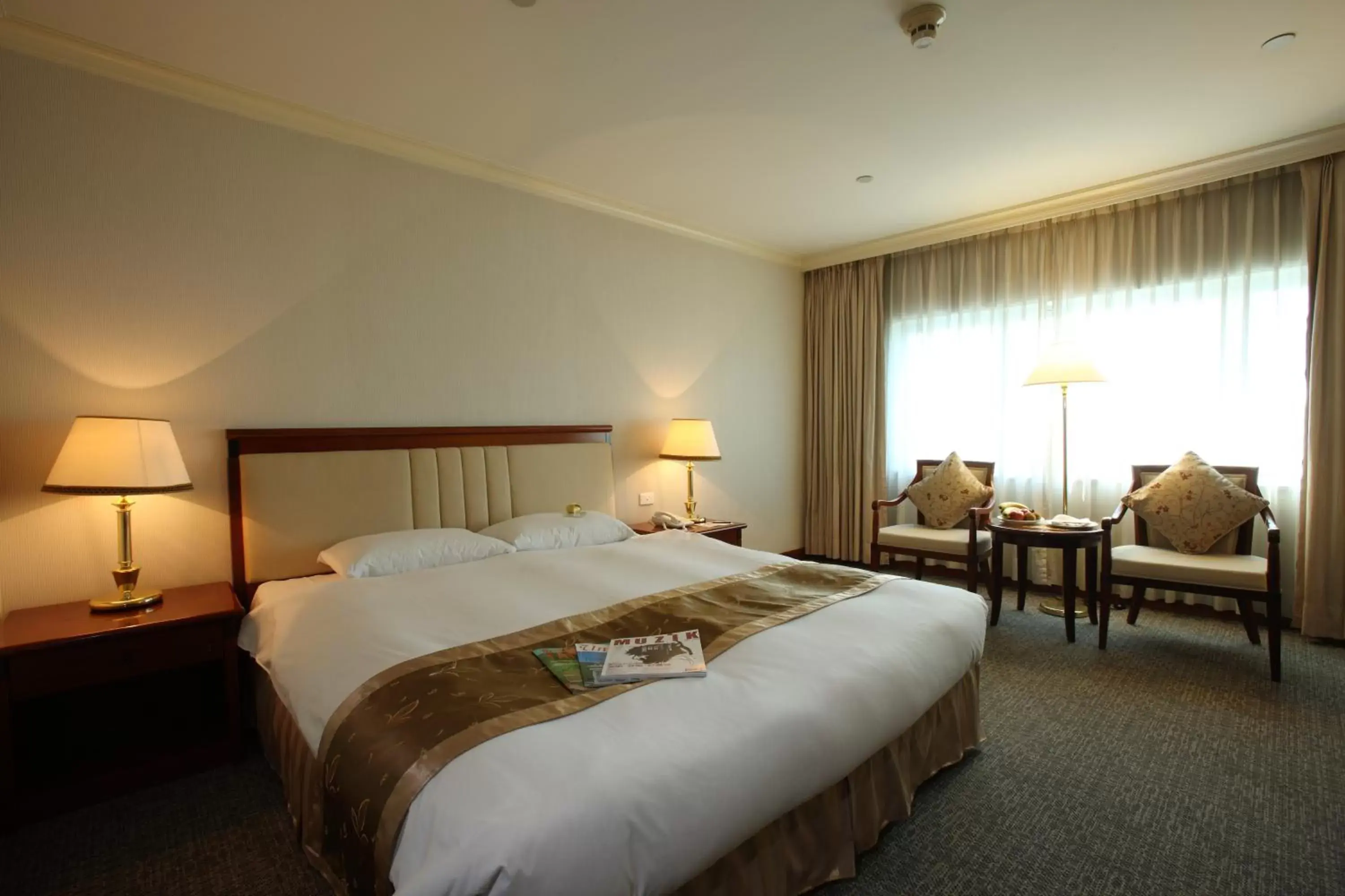 Double Room with Harbor View in Evergreen Laurel Hotel - Keelung