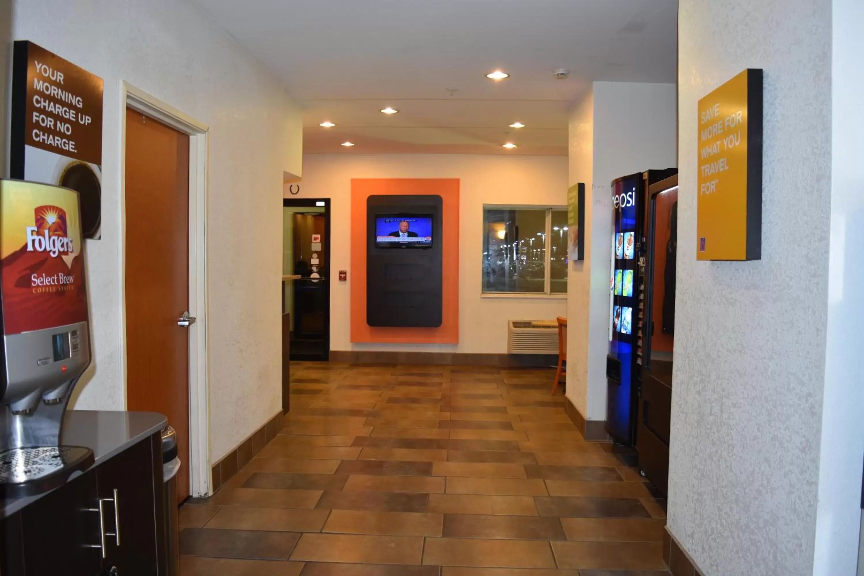 Lobby or reception in Motel 6-Anderson, IN - Indianapolis