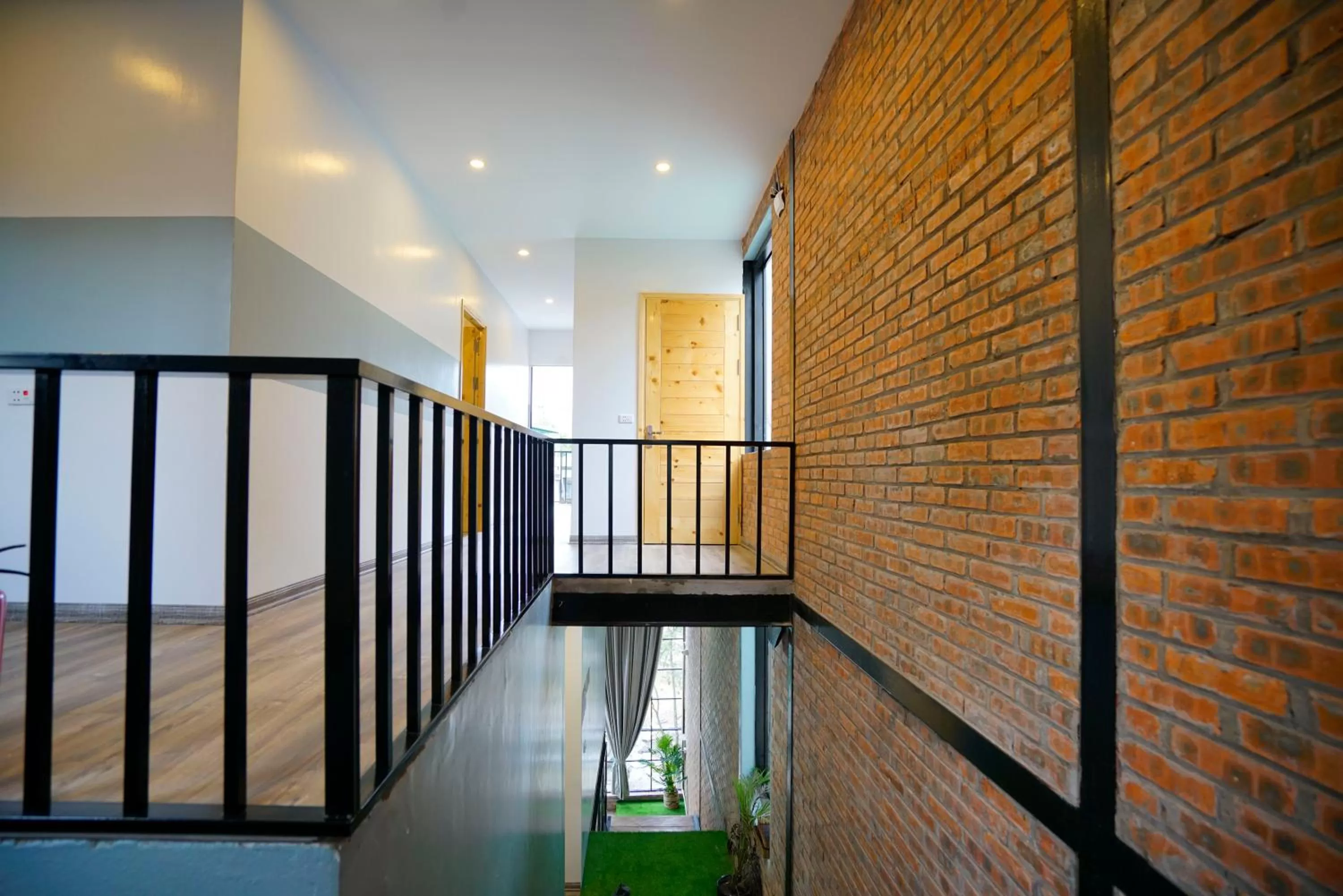 Property building in Halong bay Almorhome