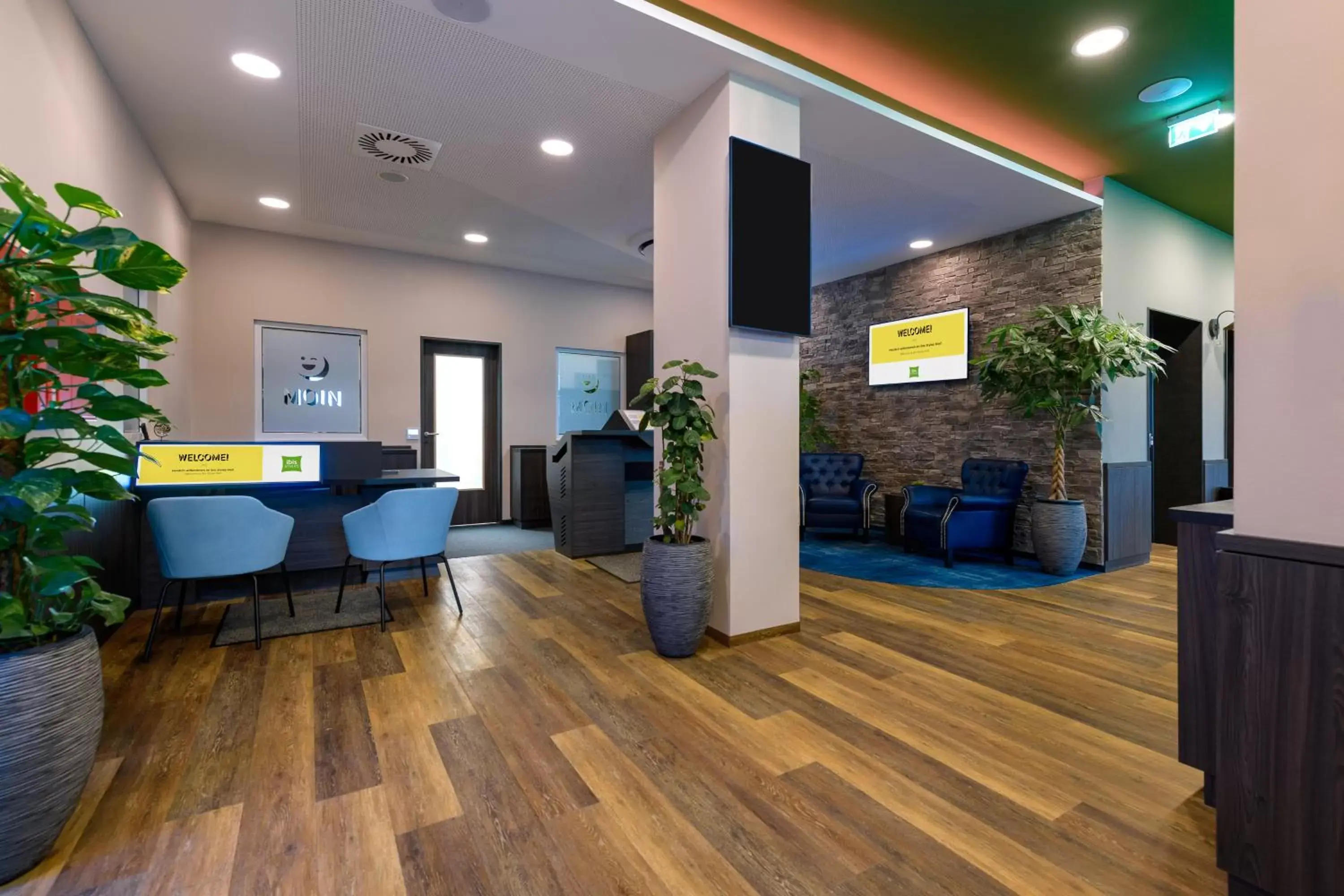 Lobby or reception in ibis Styles Kiel City