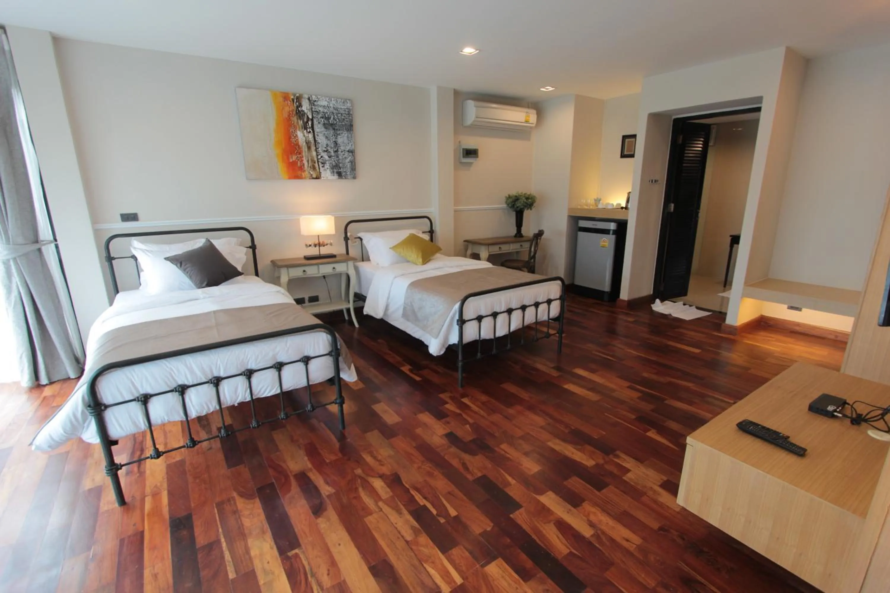 Bed in L'air Du Pran