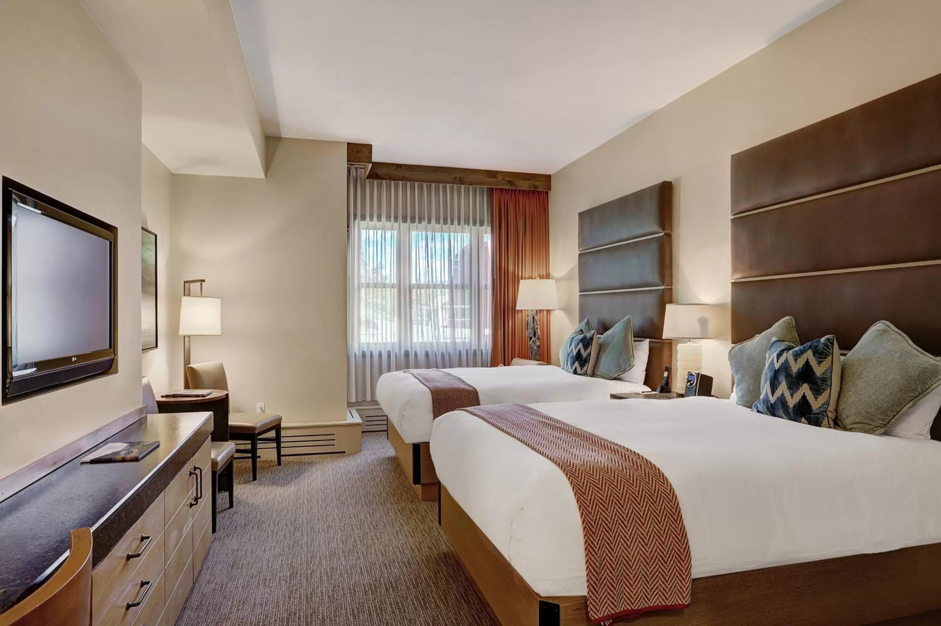 Bed in The Osprey at Beaver Creek, a RockResort