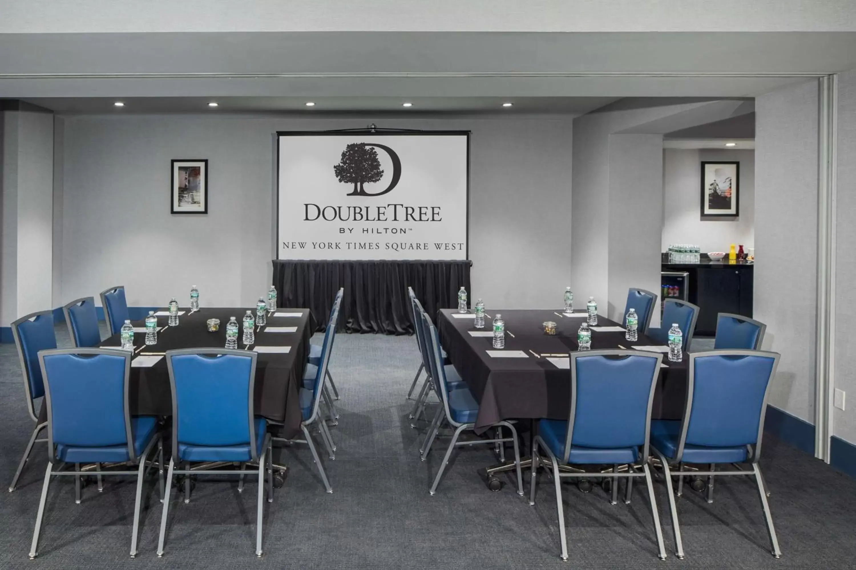 Meeting/conference room in Doubletree By Hilton New York Times Square West