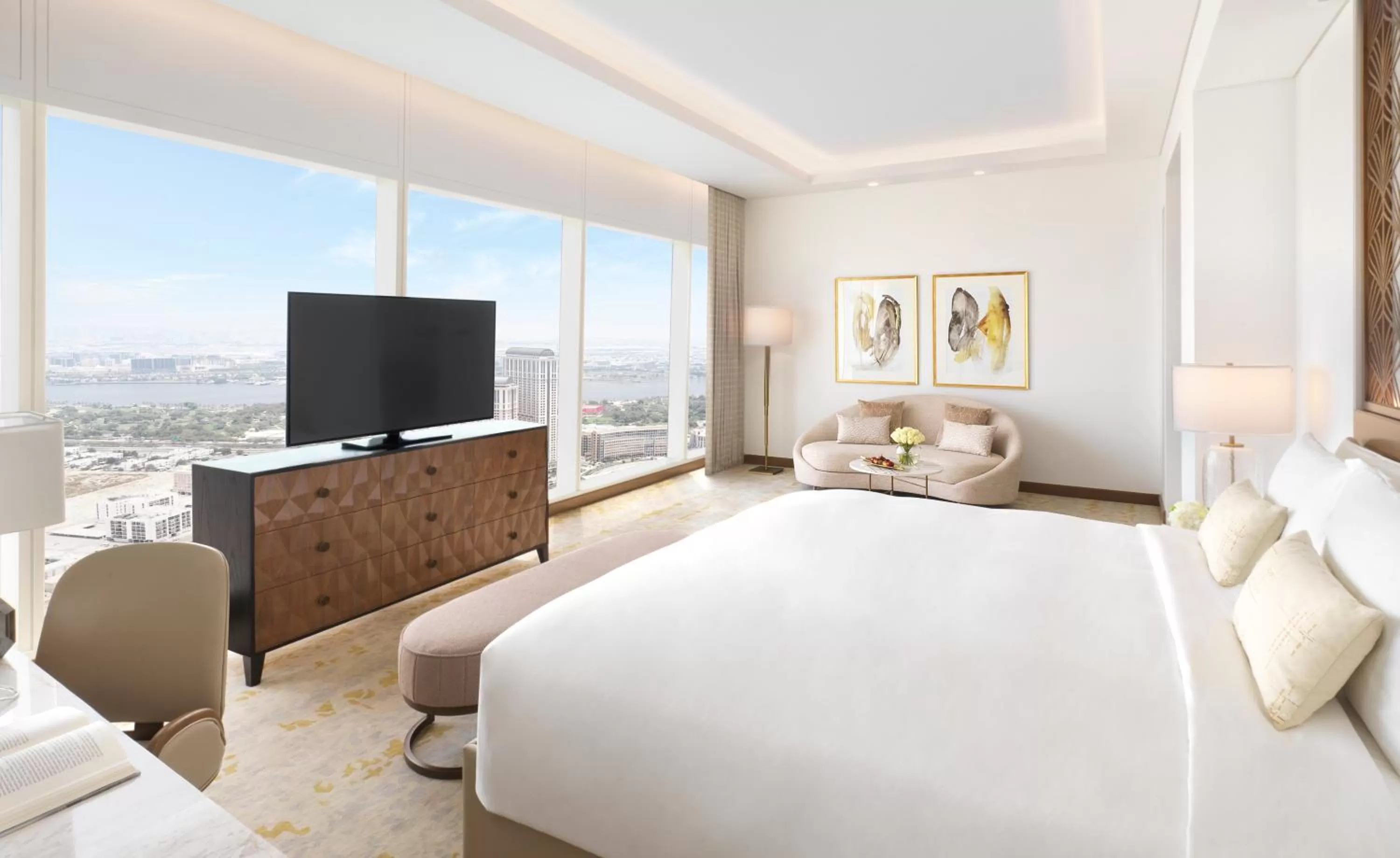 Bed in Sofitel Dubai The Obelisk