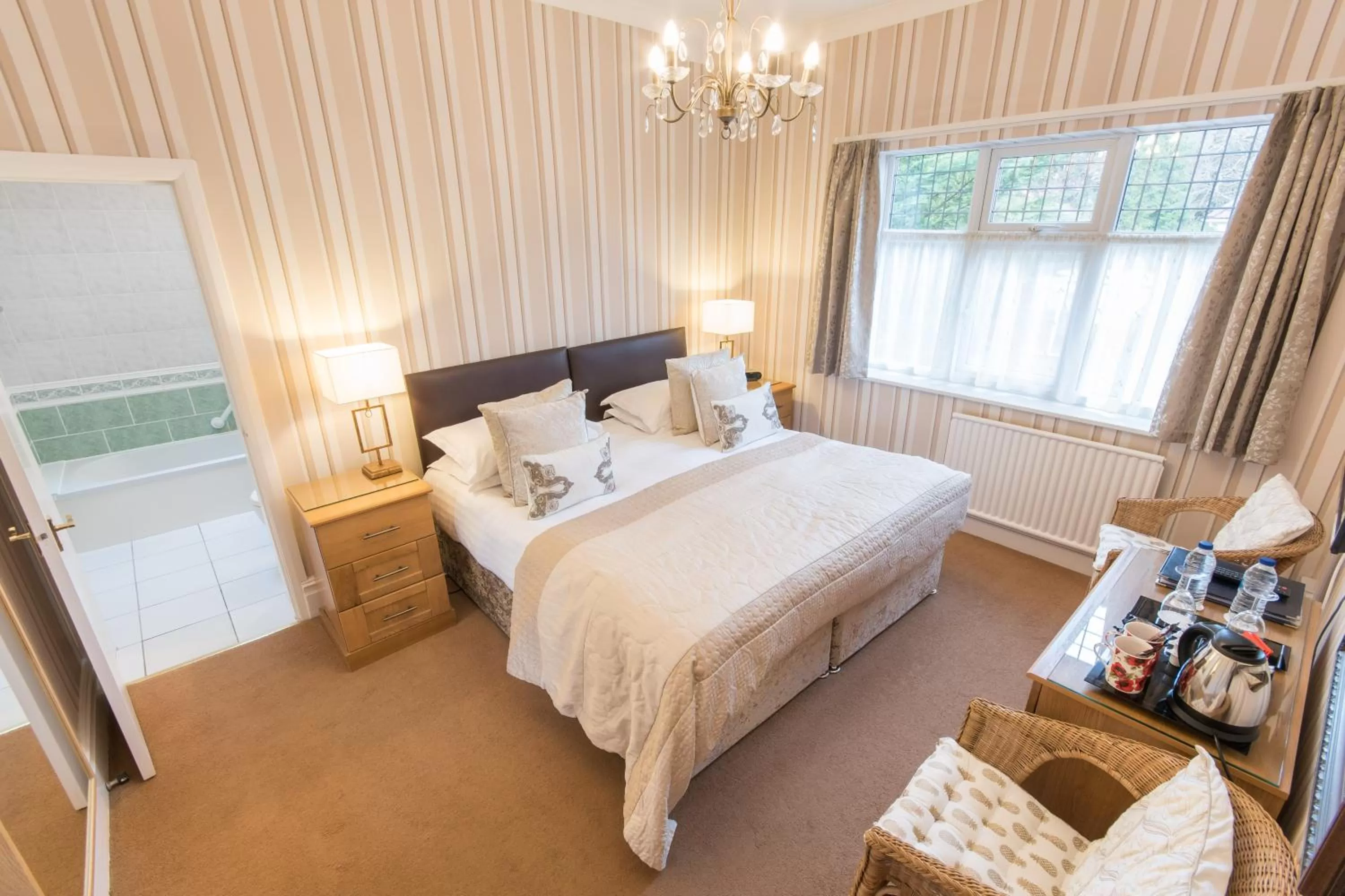 Bed in Grovefield Manor