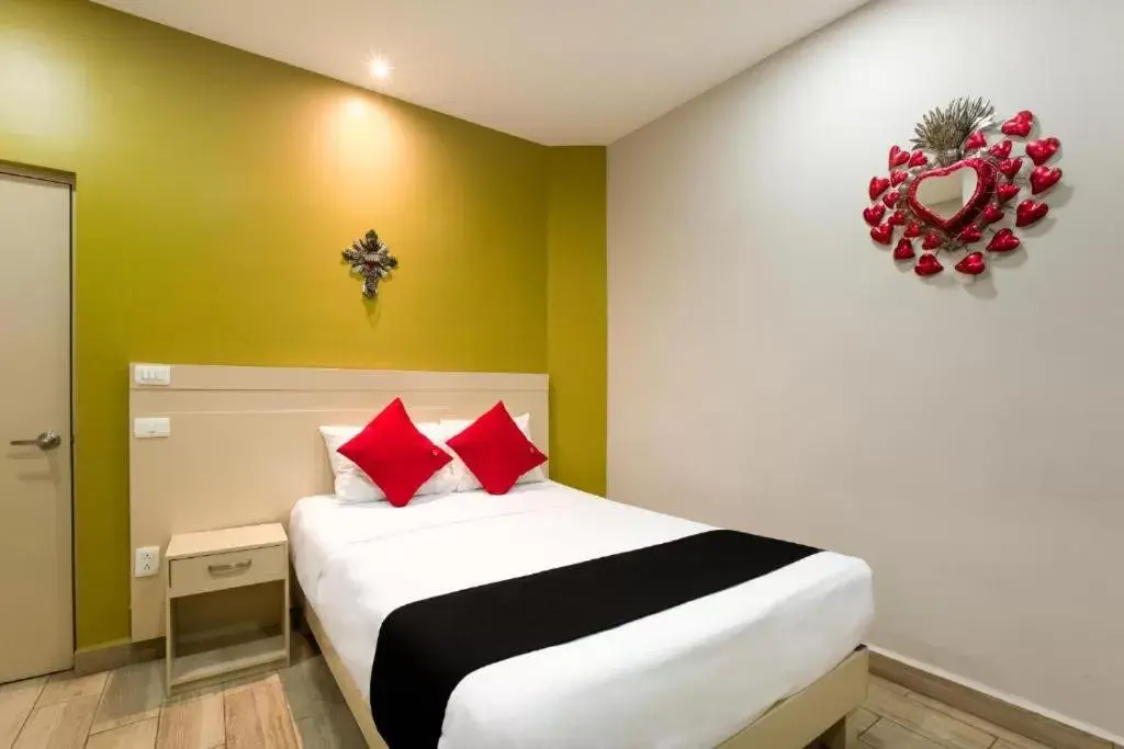 Bedroom, Bed in Hotel El Andariego