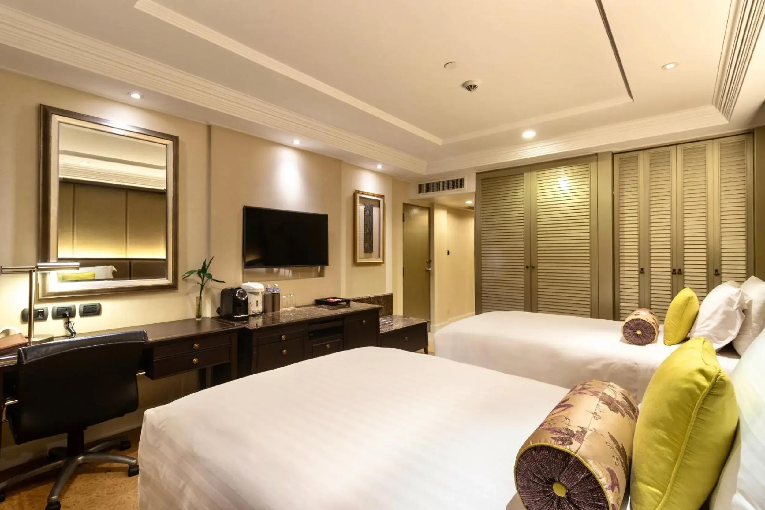 Bedroom in Dusit Thani Pattaya - SHA Extra Plus