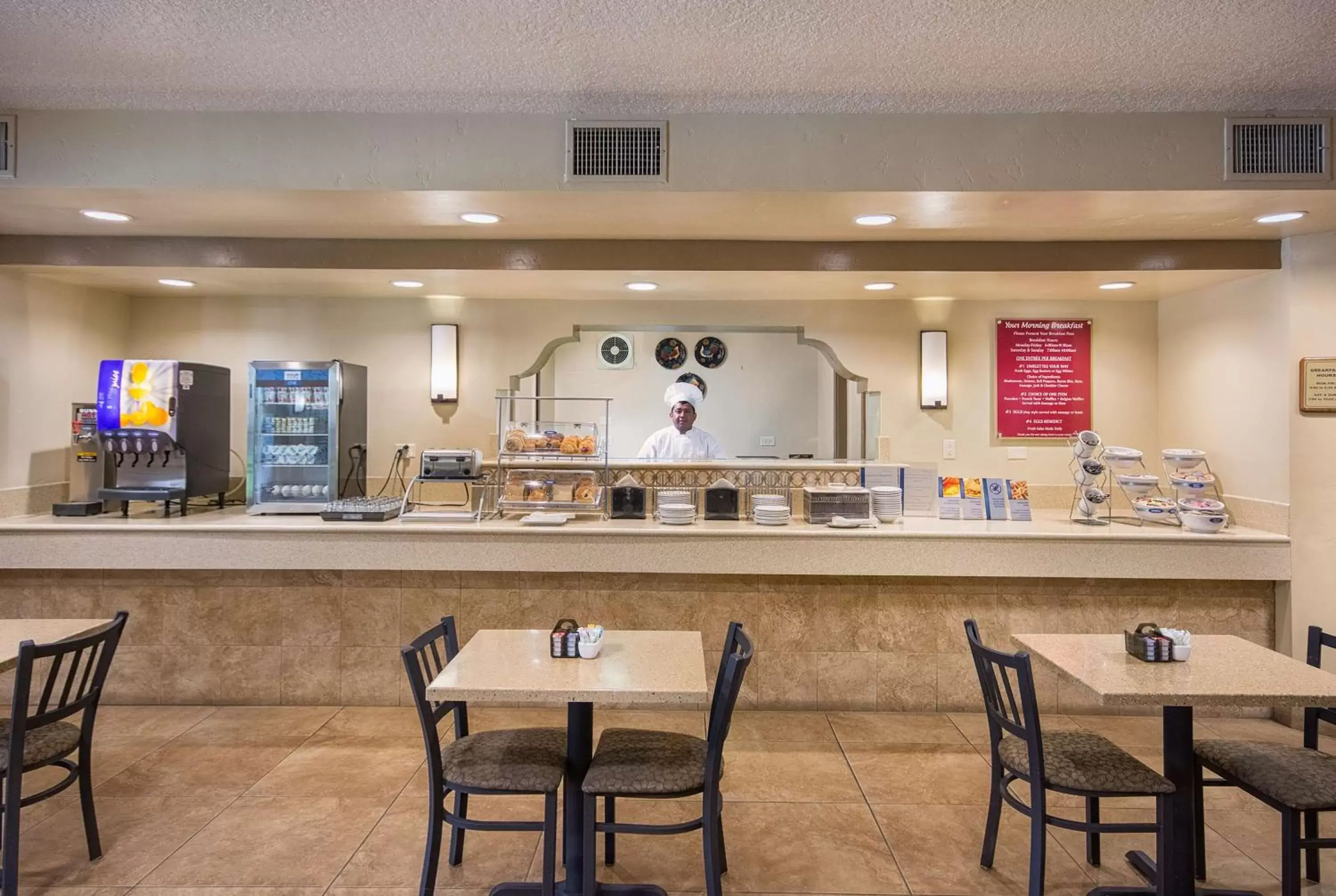 Restaurant/Places to Eat in Best Western San Dimas Hotel & Suites