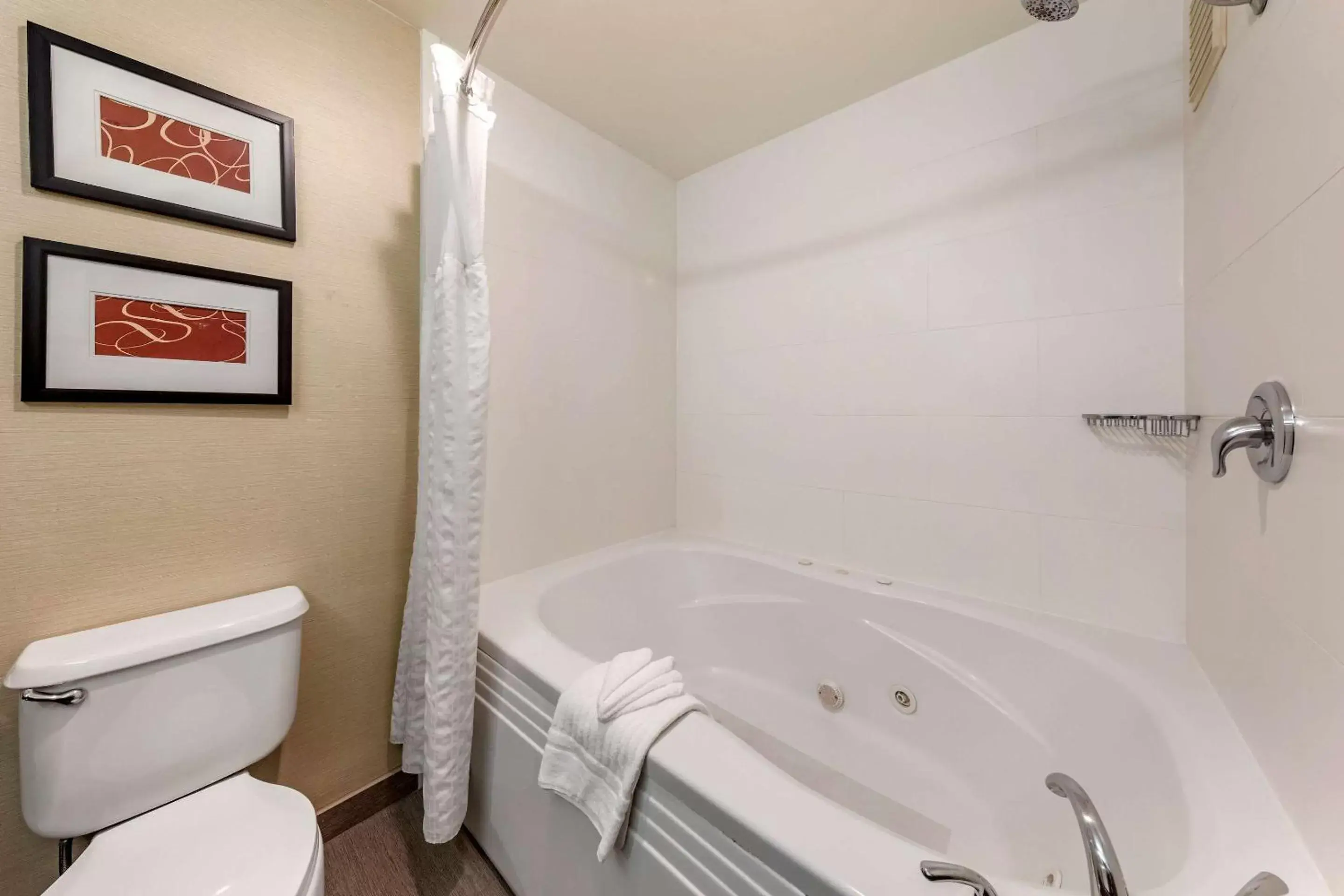 Photo of the whole room, Bathroom in Comfort Suites Near Six Flags Magic Mountain