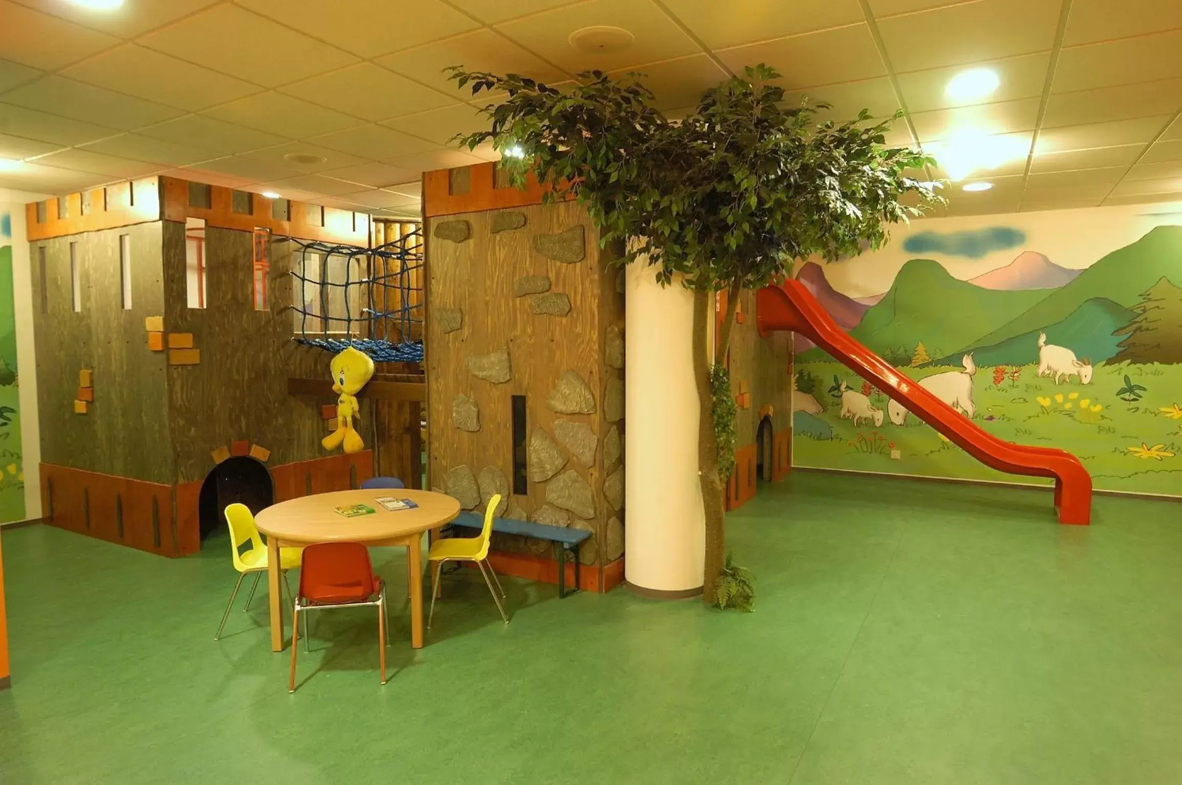 Kids's club in Hotel Alpine Palace