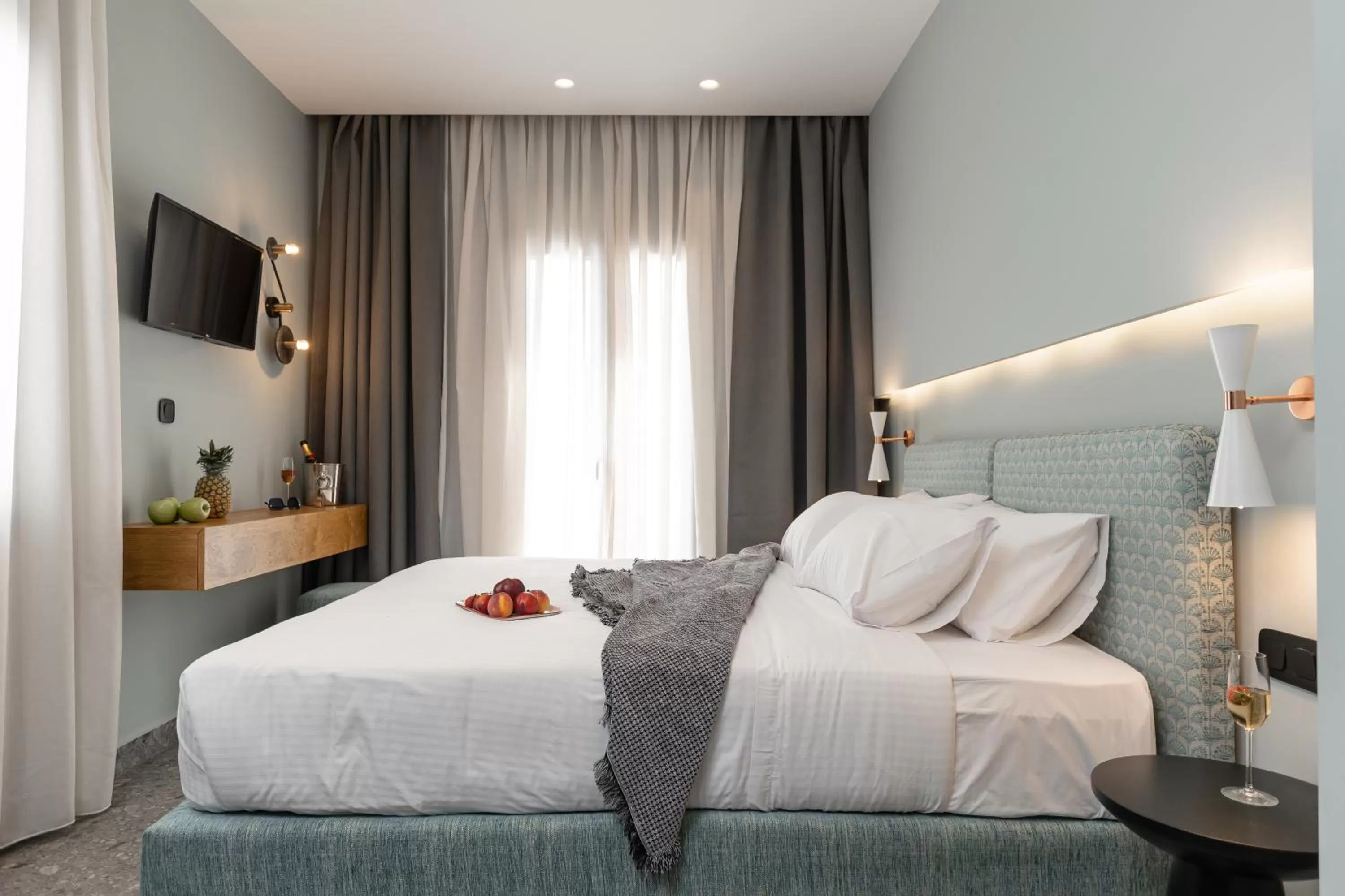 Bed in Argo Boutique Hotel